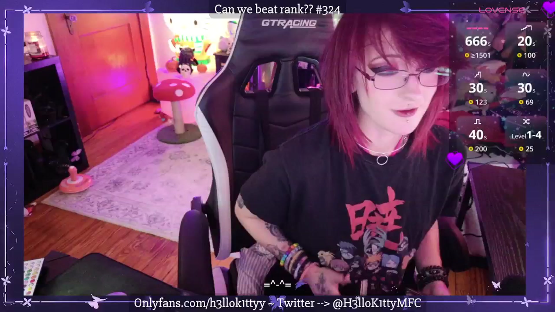 Gallery image thumbnail from H3llok1tty's myfreecams stream on, 11/22/2025, 14:35 image 17 of 20