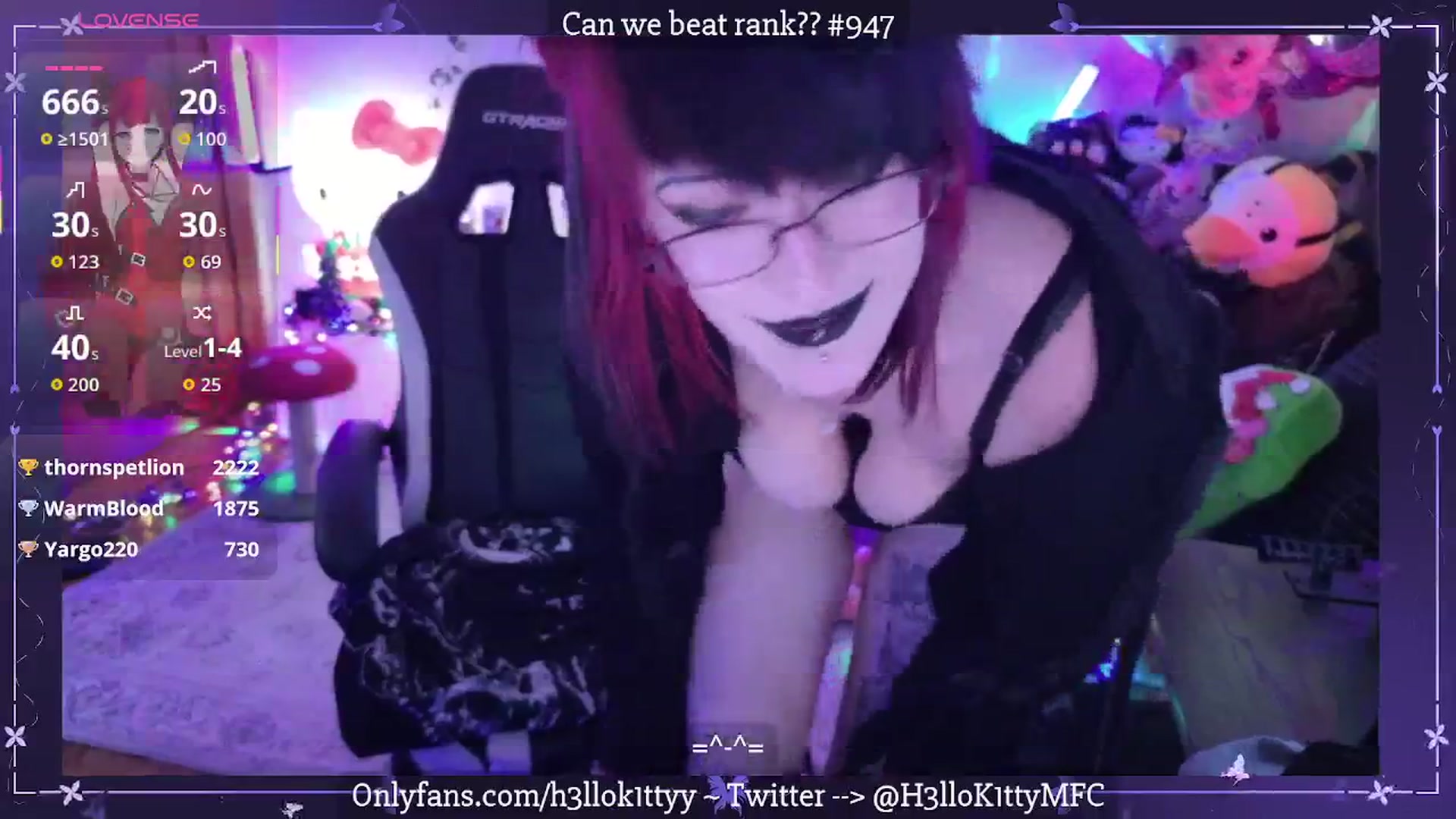 Gallery image thumbnail from H3llok1tty's myfreecams stream on, 12/11/2025, 11:05 image 16 of 20