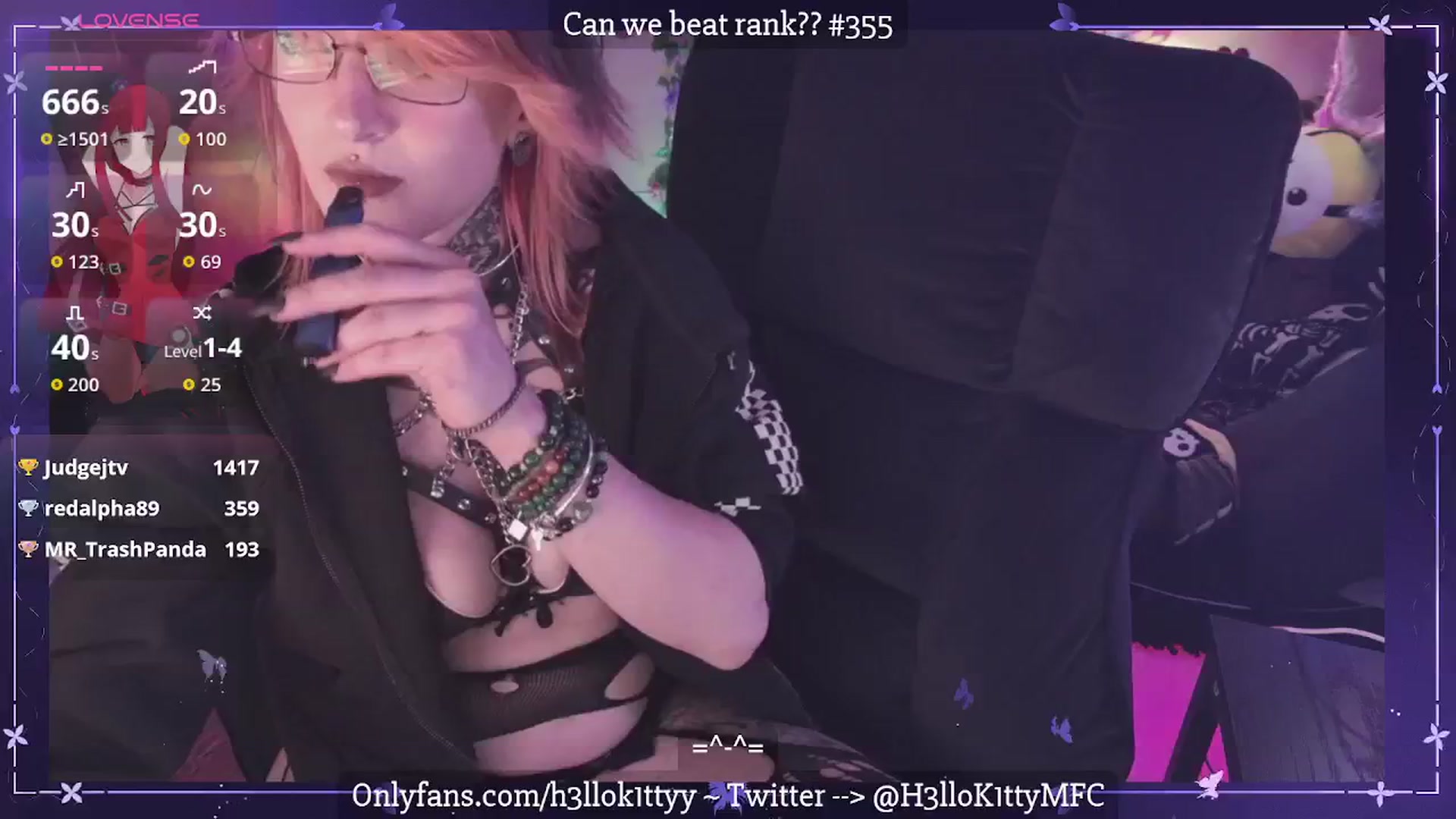 Gallery image thumbnail from H3llok1tty's myfreecams stream on, 04/12/2026, 11:41 image 11 of 20