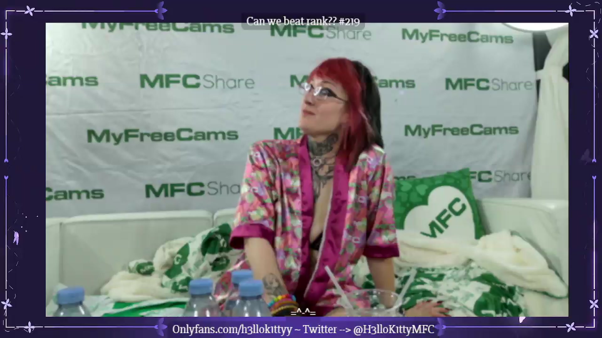 Gallery image thumbnail from H3llok1tty's myfreecams stream on, 05/20/2026, 08:39 image 18 of 20