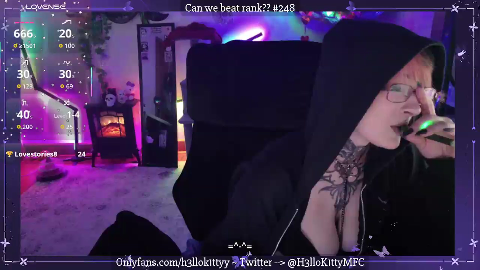 Gallery image thumbnail from H3llok1tty's myfreecams stream on, 06/25/2026, 08:23 image 13 of 20