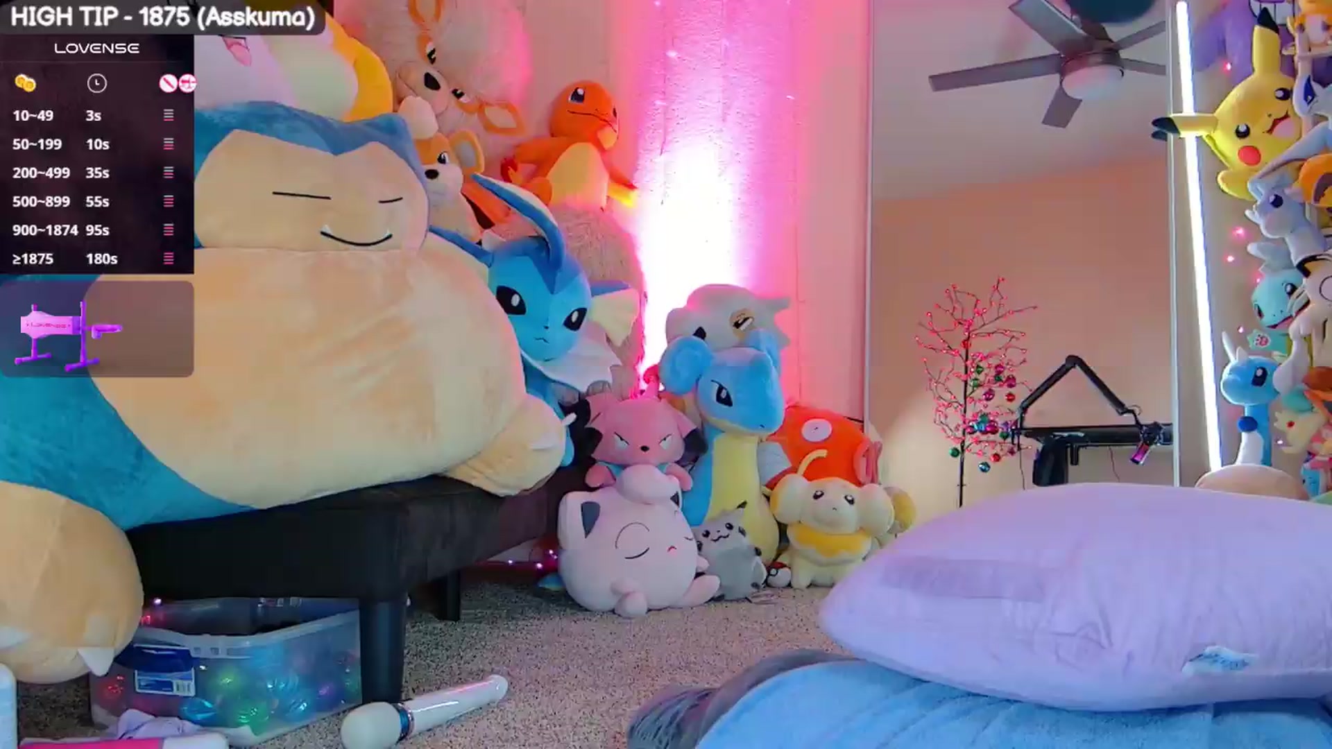 Gallery image thumbnail from HALEY's myfreecams stream on, 06/14/2026, 06:06 image 17 of 20