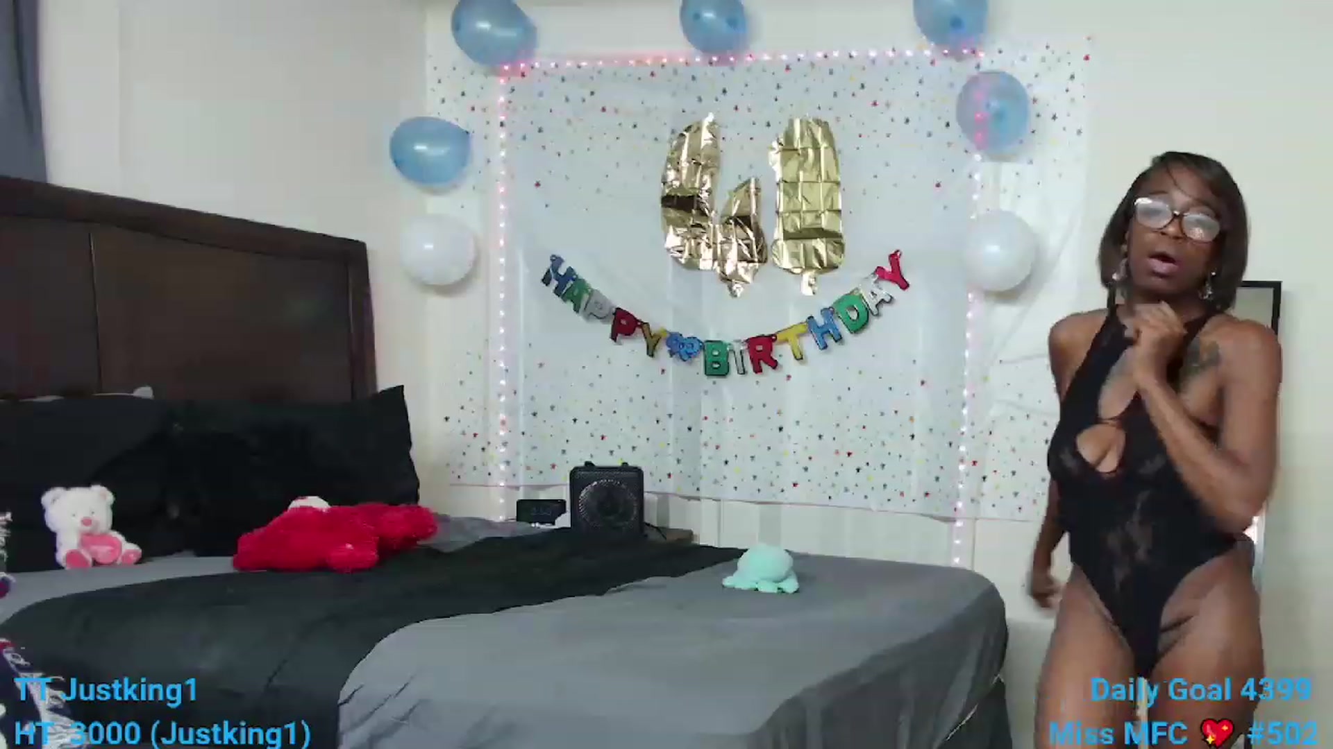 Gallery image thumbnail from HBD_MissHot's myfreecams stream on, 11/18/2022, 09:11 image 12 of 20