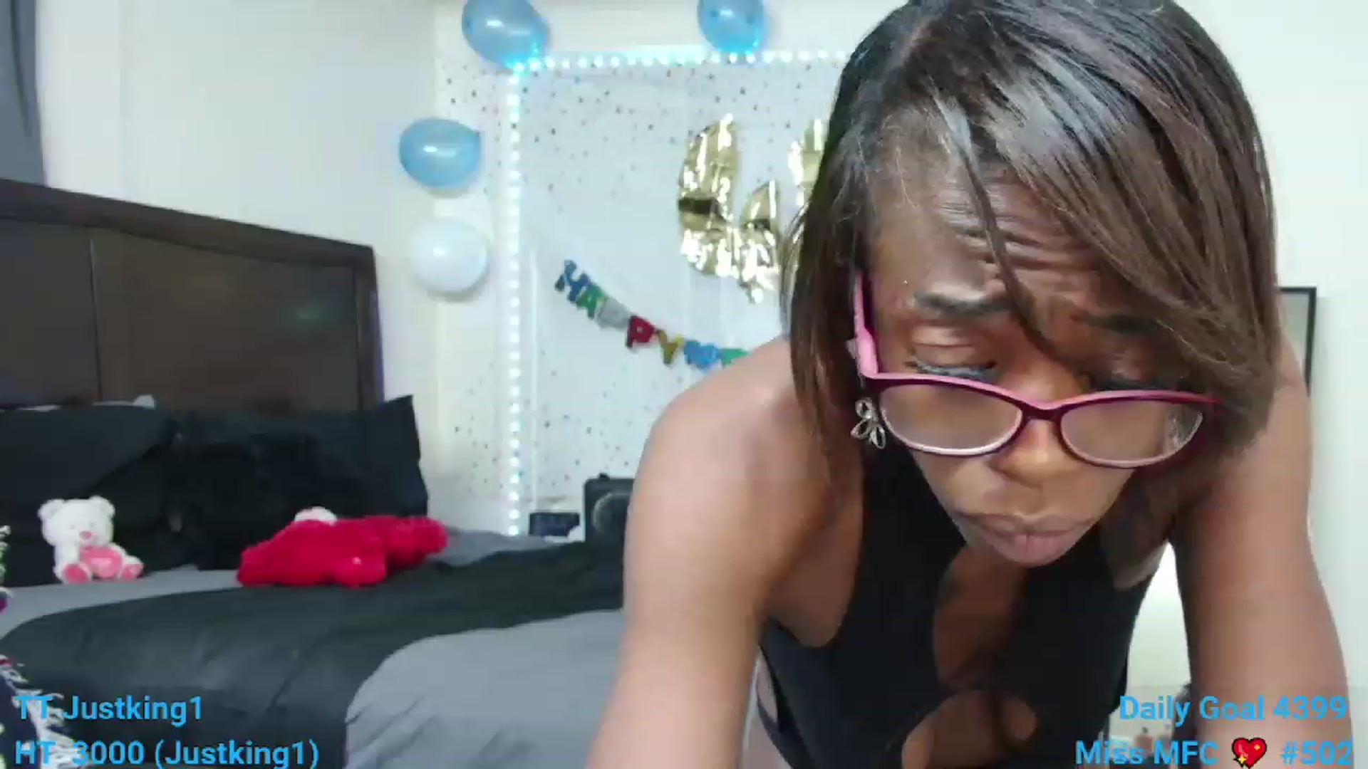 Gallery image thumbnail from HBD_MissHot's myfreecams stream on, 11/18/2022, 09:11 image 6 of 20