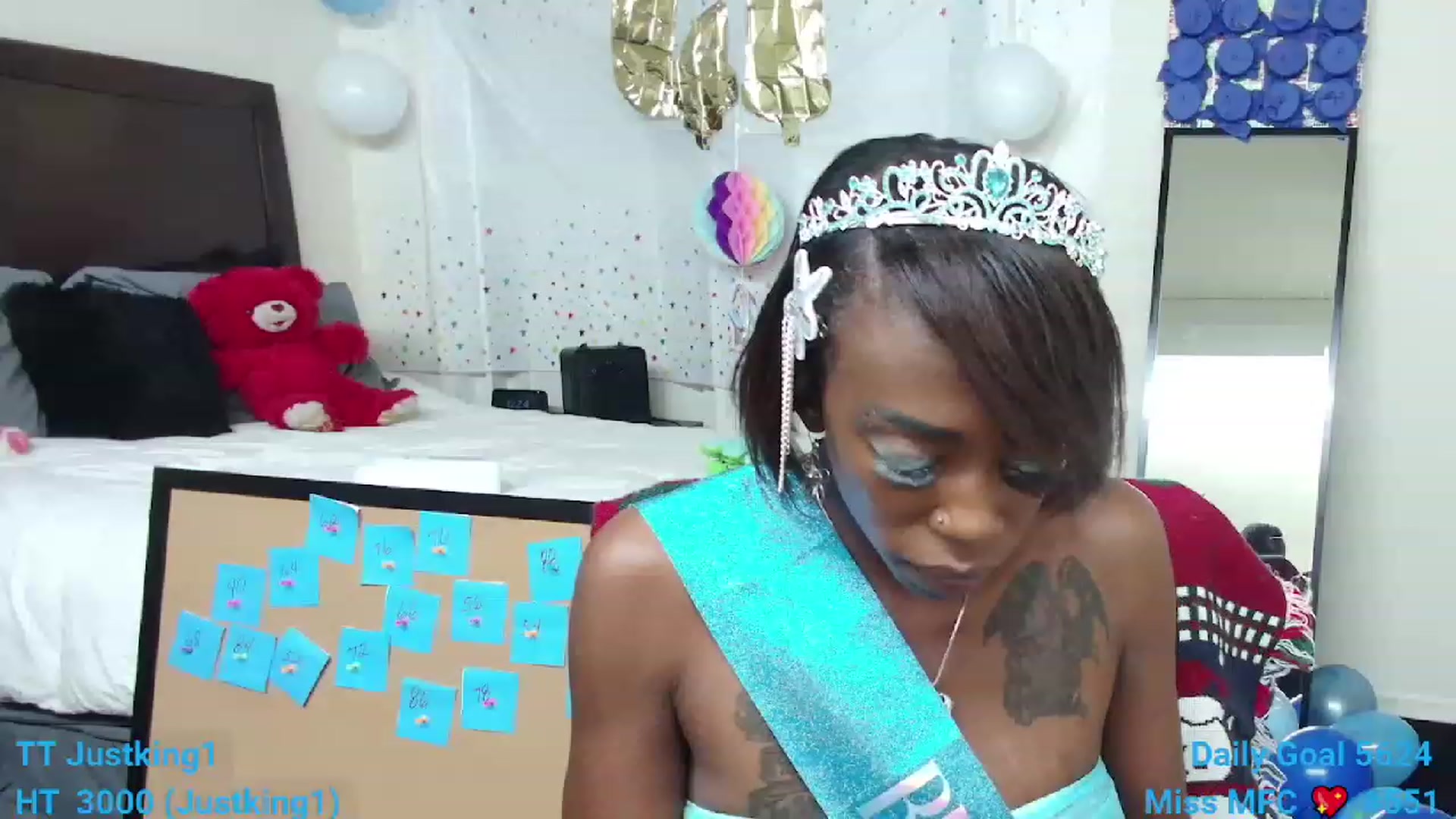 Gallery image thumbnail from HBD_MissHot's myfreecams stream on, 11/20/2022, 24:41 image 10 of 20