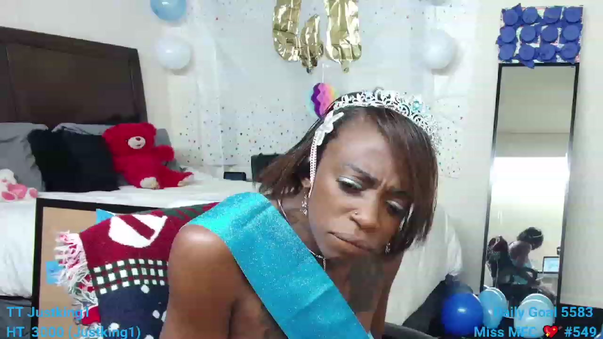 Gallery image thumbnail from HBD_MissHot's myfreecams stream on, 11/20/2022, 02:01 image 12 of 20