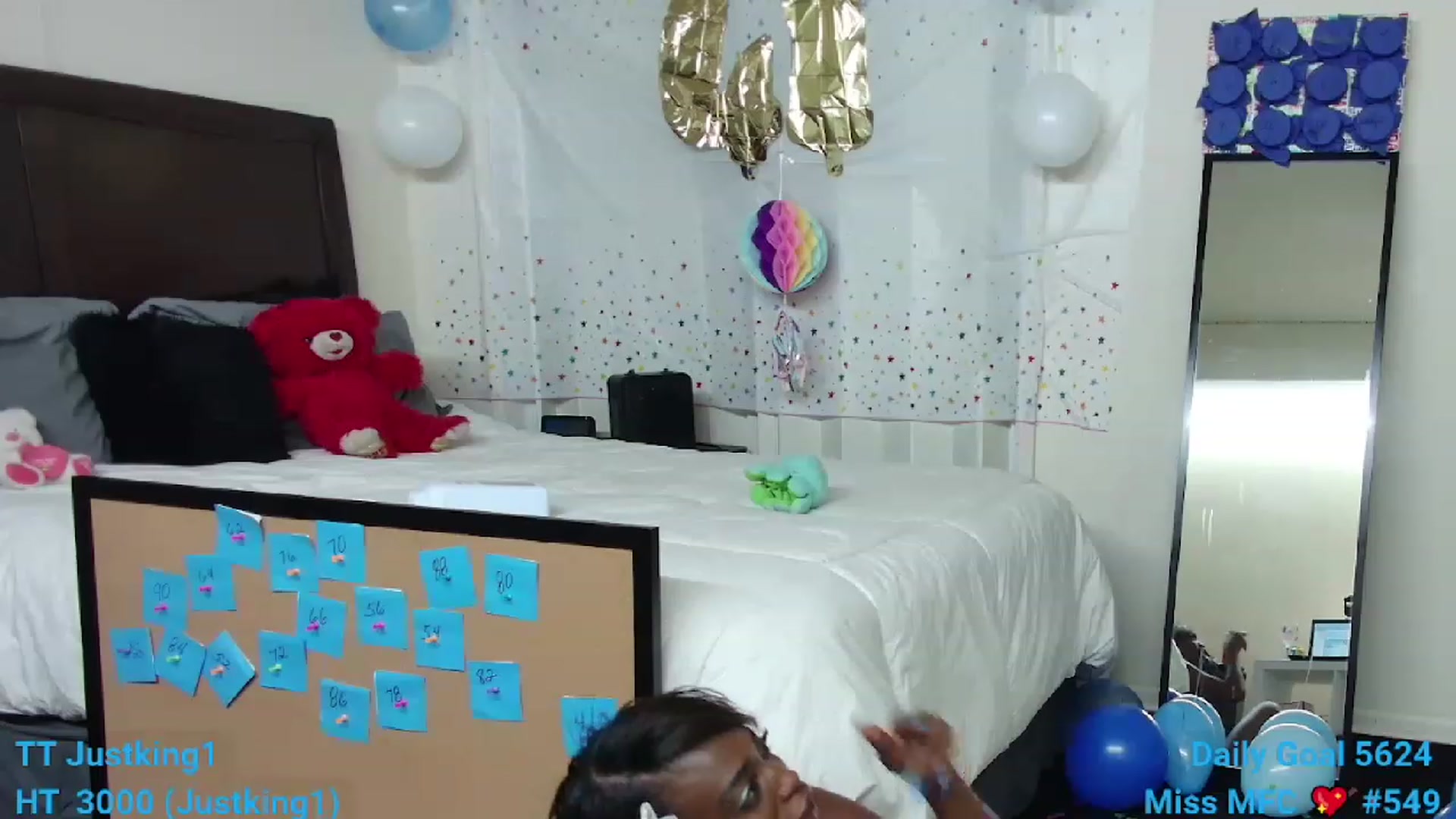 Gallery image thumbnail from HBD_MissHot's myfreecams stream on, 11/20/2022, 02:01 image 4 of 20