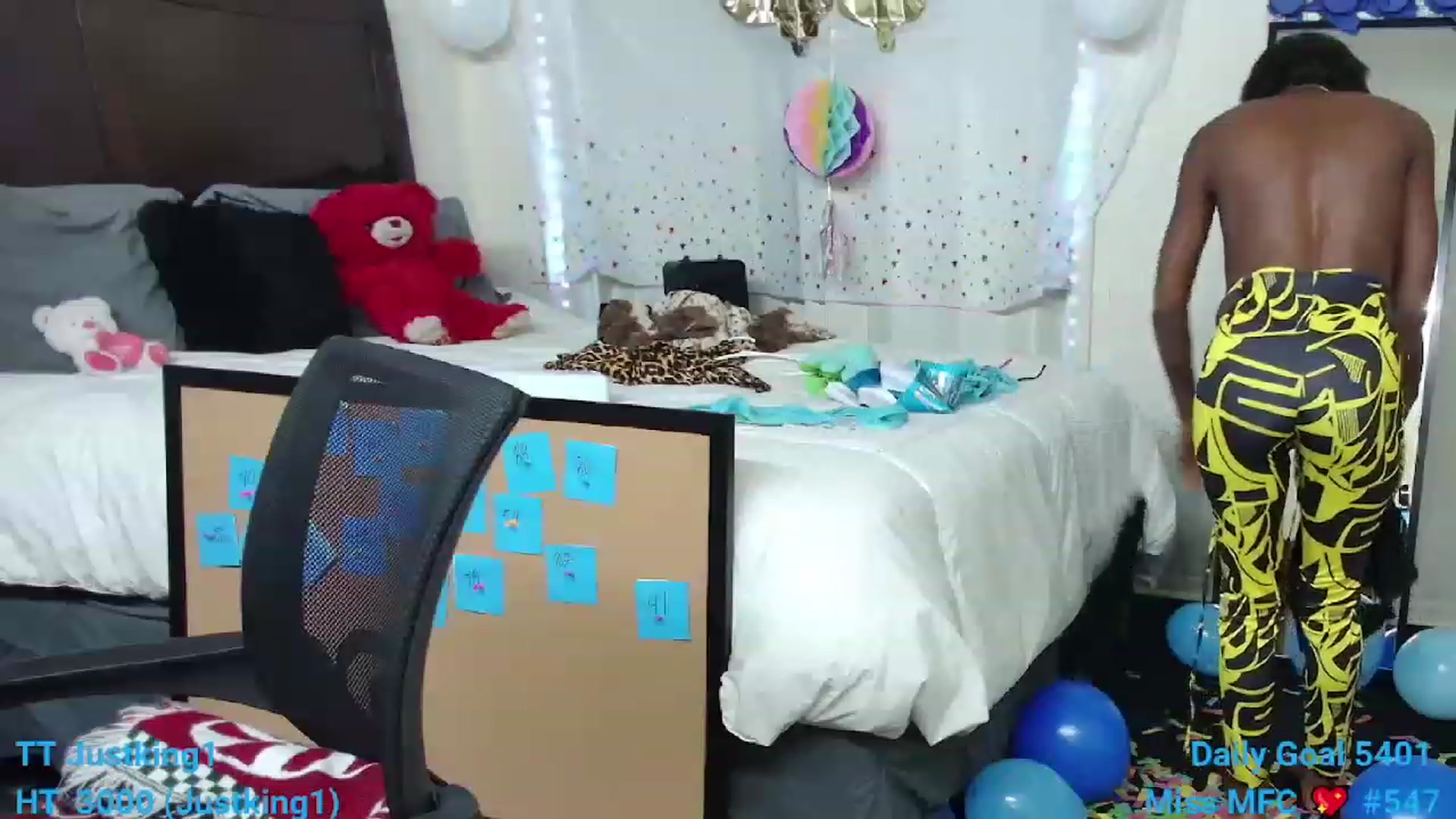 Gallery image thumbnail from HBD_MissHot's myfreecams stream on, 11/20/2022, 03:28 image 10 of 20