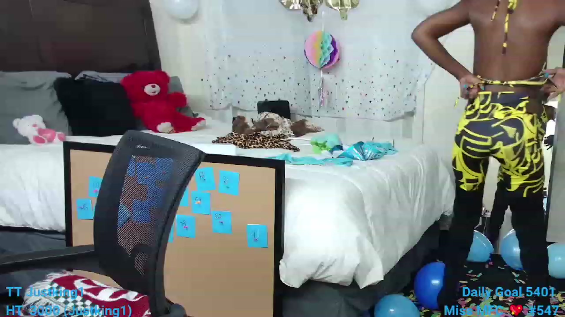 Gallery image thumbnail from HBD_MissHot's myfreecams stream on, 11/20/2022, 03:28 image 11 of 20