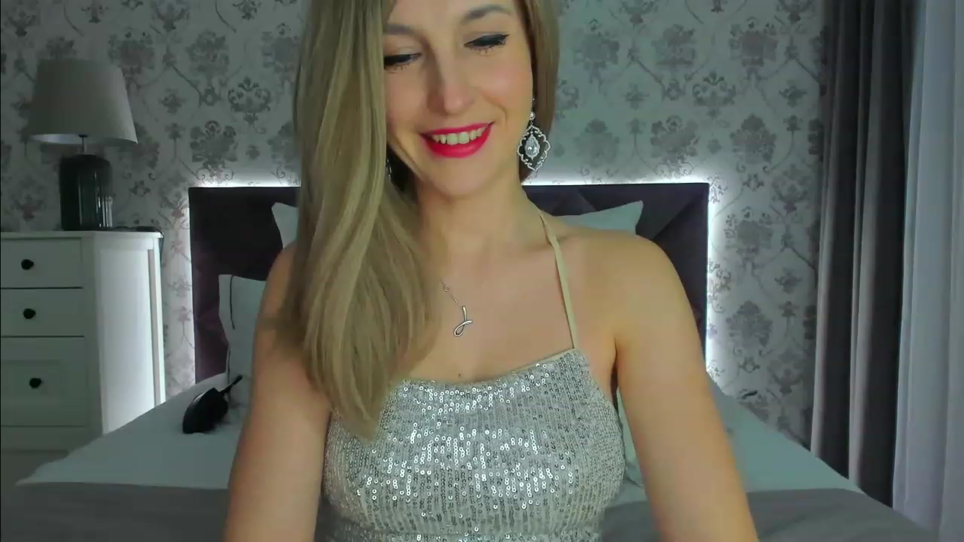 Gallery image thumbnail from HNYHelenka's myfreecams stream on, 02/06/2023, 23:35 image 8 of 20