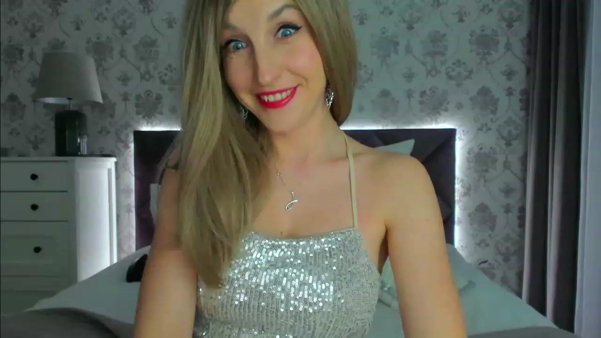 Gallery image thumbnail from HNYHelenka's myfreecams stream on, 02/06/2023, 23:35 image 13 of 20