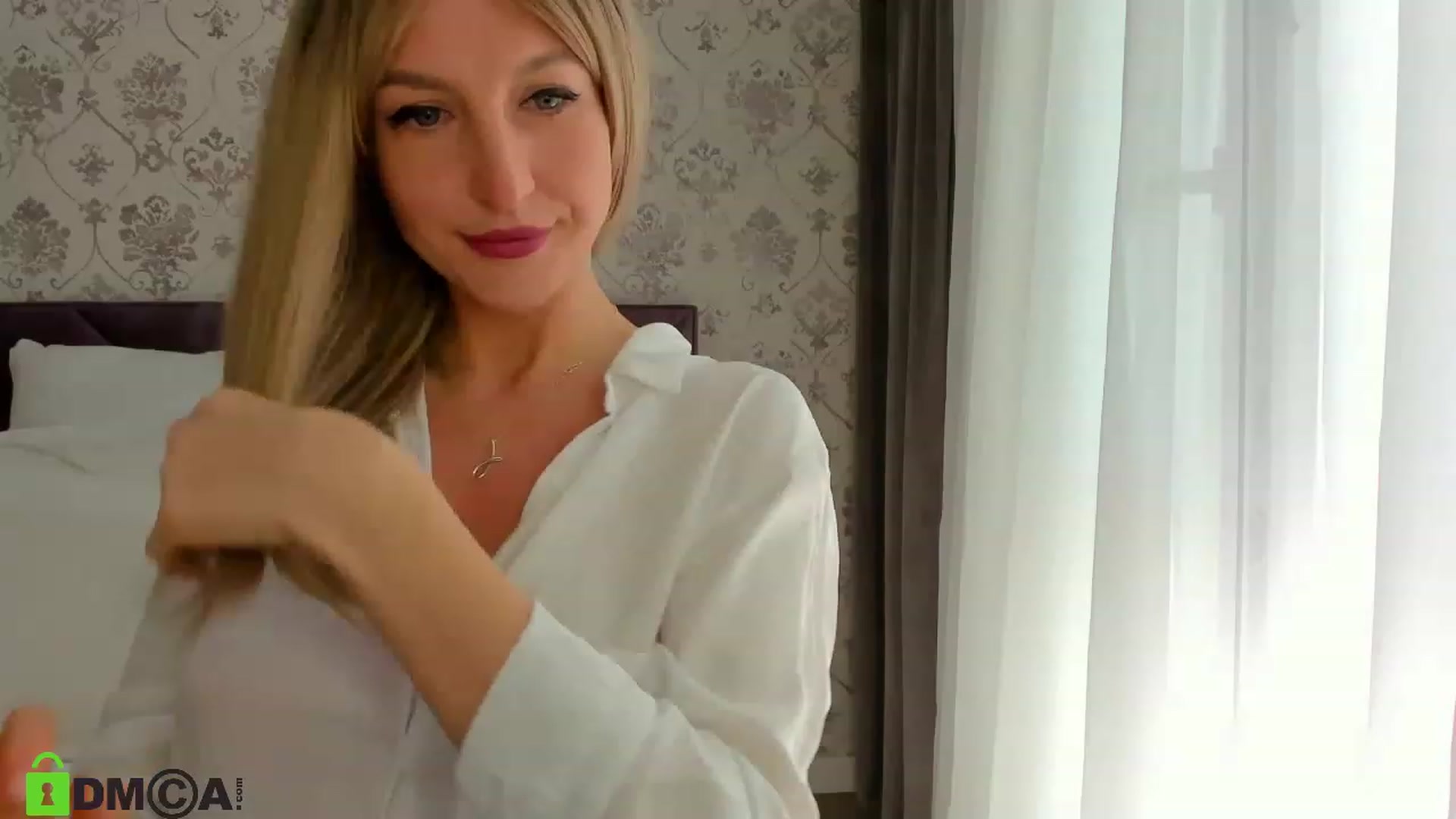 Gallery image thumbnail from HNYHelenka's myfreecams stream on, 03/17/2023, 11:19 image 3 of 20