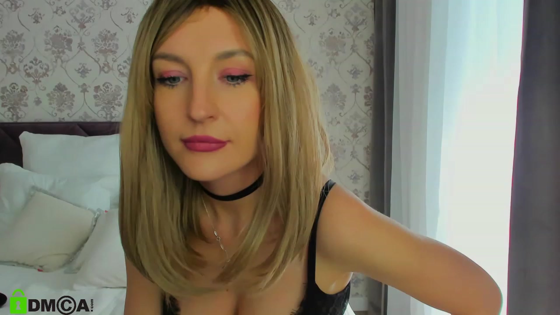 Gallery image thumbnail from HNYHelenka's myfreecams stream on, 03/22/2023, 12:16 image 14 of 20