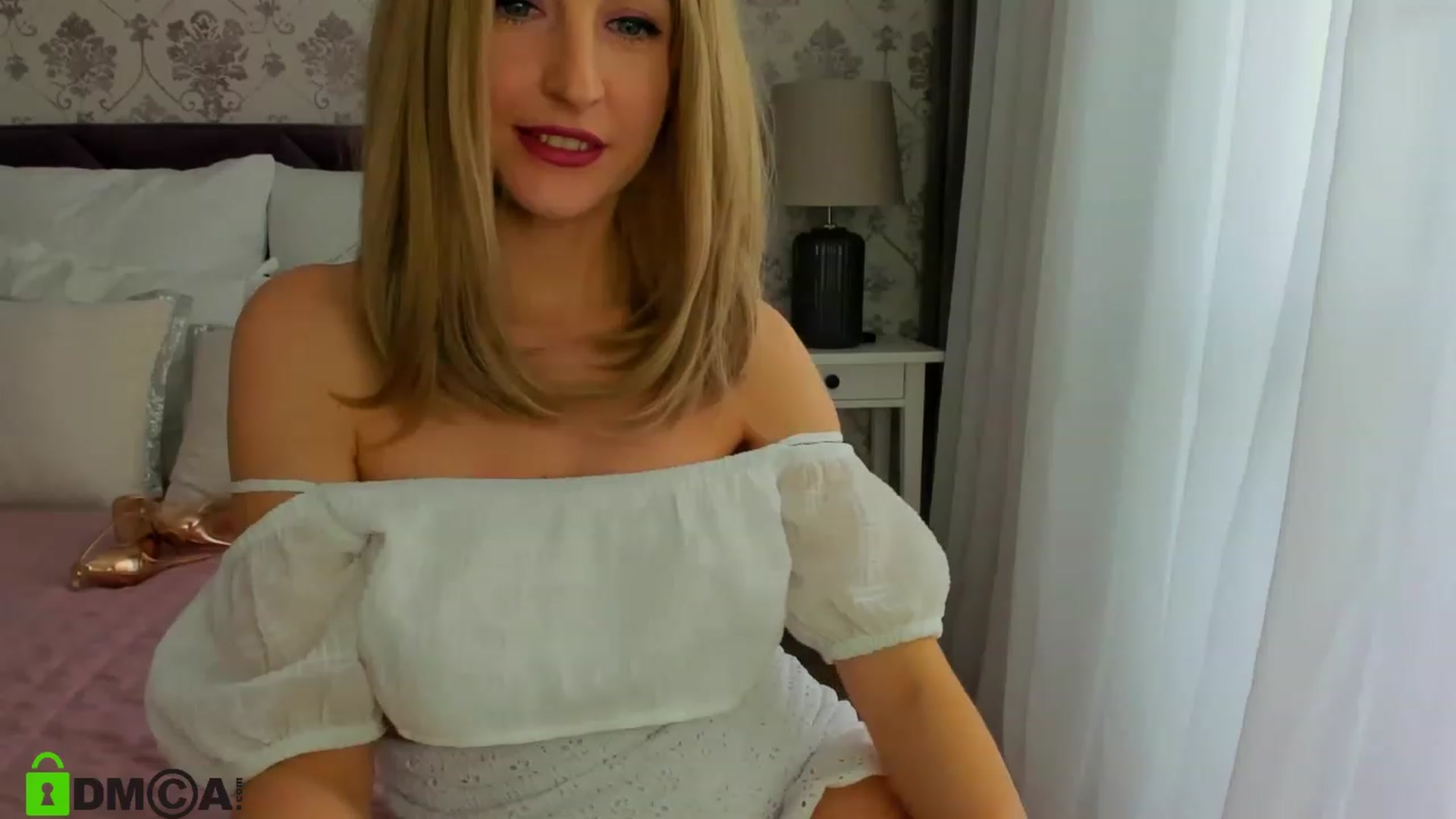 Gallery image thumbnail from HNYHelenka's myfreecams stream on, 03/24/2023, 08:21 image 11 of 20