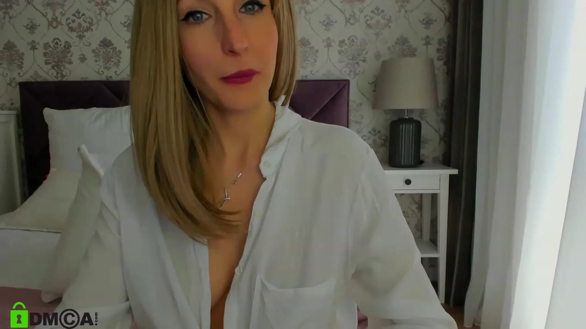Gallery image thumbnail from HNYHelenka's myfreecams stream on, 03/30/2023, 11:18 image 14 of 20