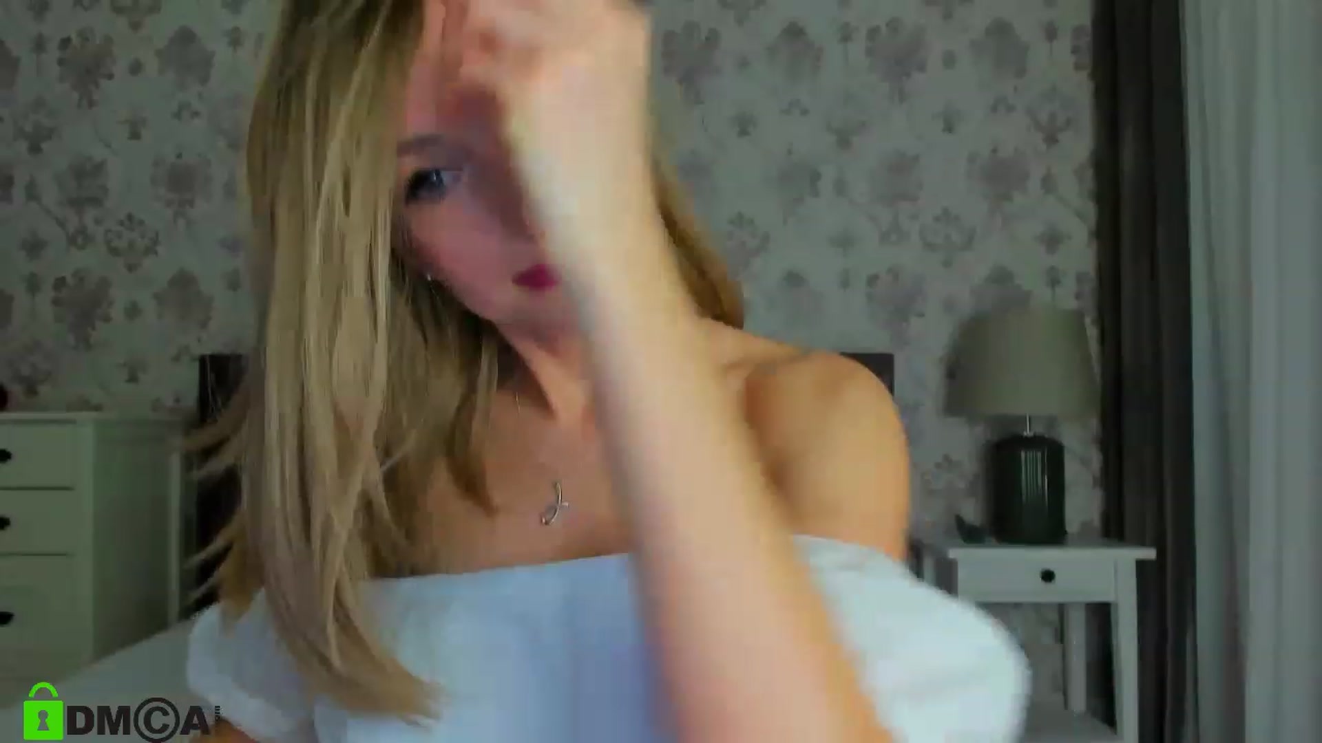Gallery image thumbnail from HNYHelenka's myfreecams stream on, 04/07/2023, 20:48 image 5 of 20