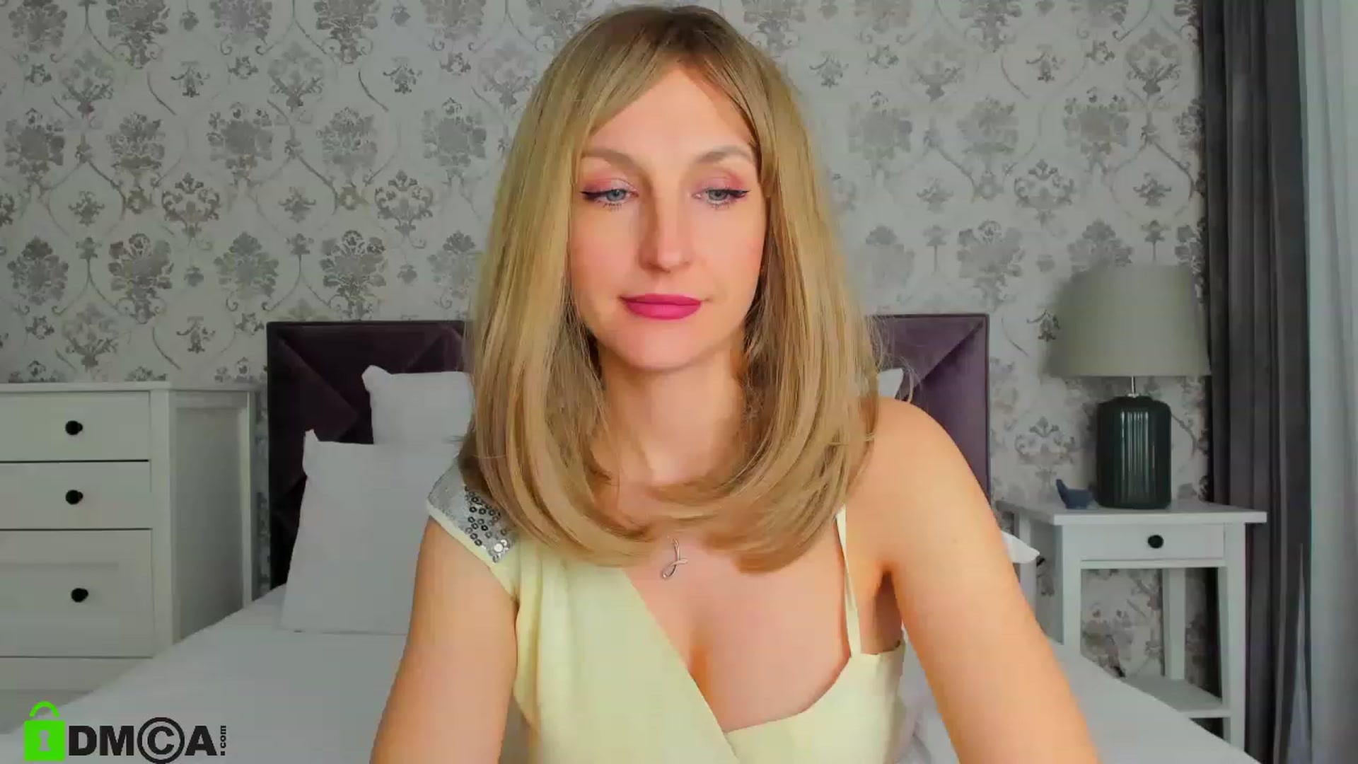 Gallery image thumbnail from HNYHelenka's myfreecams stream on, 04/09/2023, 24:26 image 6 of 20