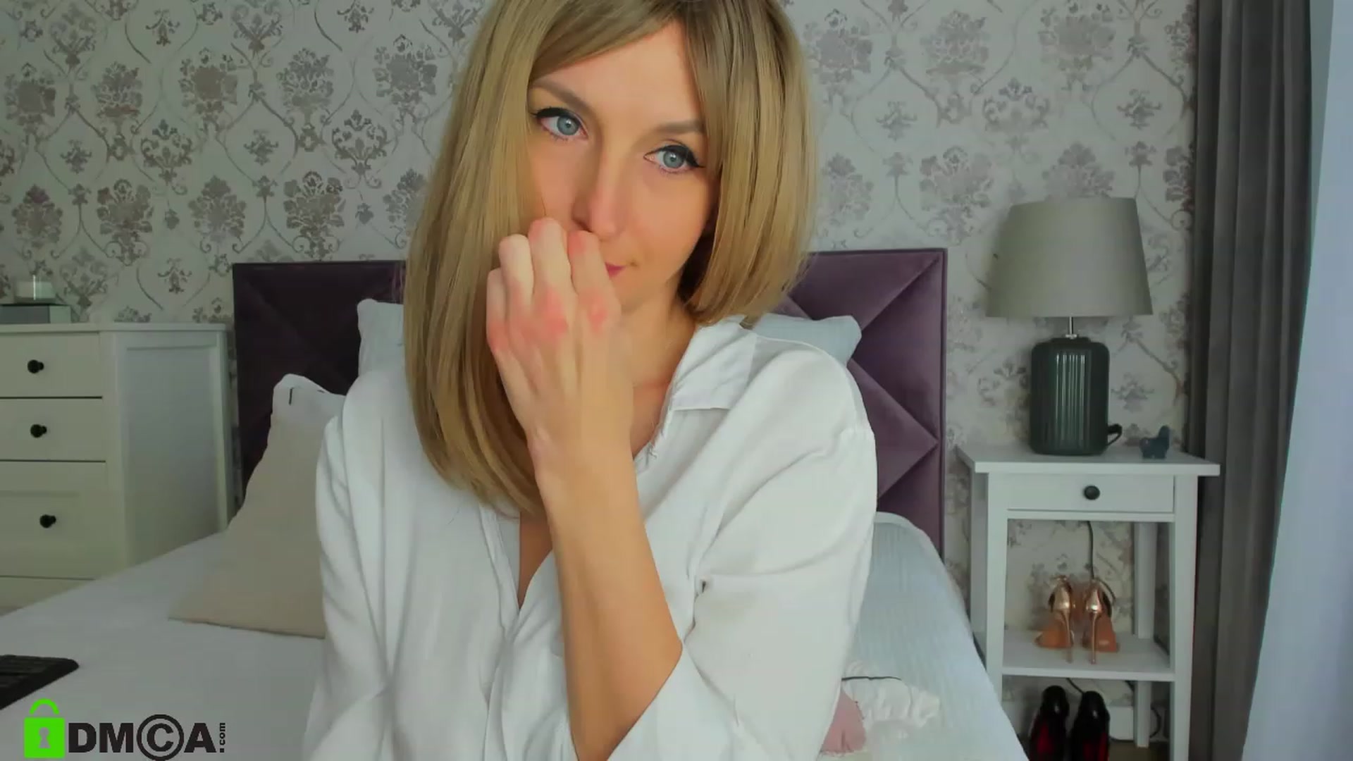 Gallery image thumbnail from HNYHelenka's myfreecams stream on, 04/28/2023, 10:46 image 2 of 20
