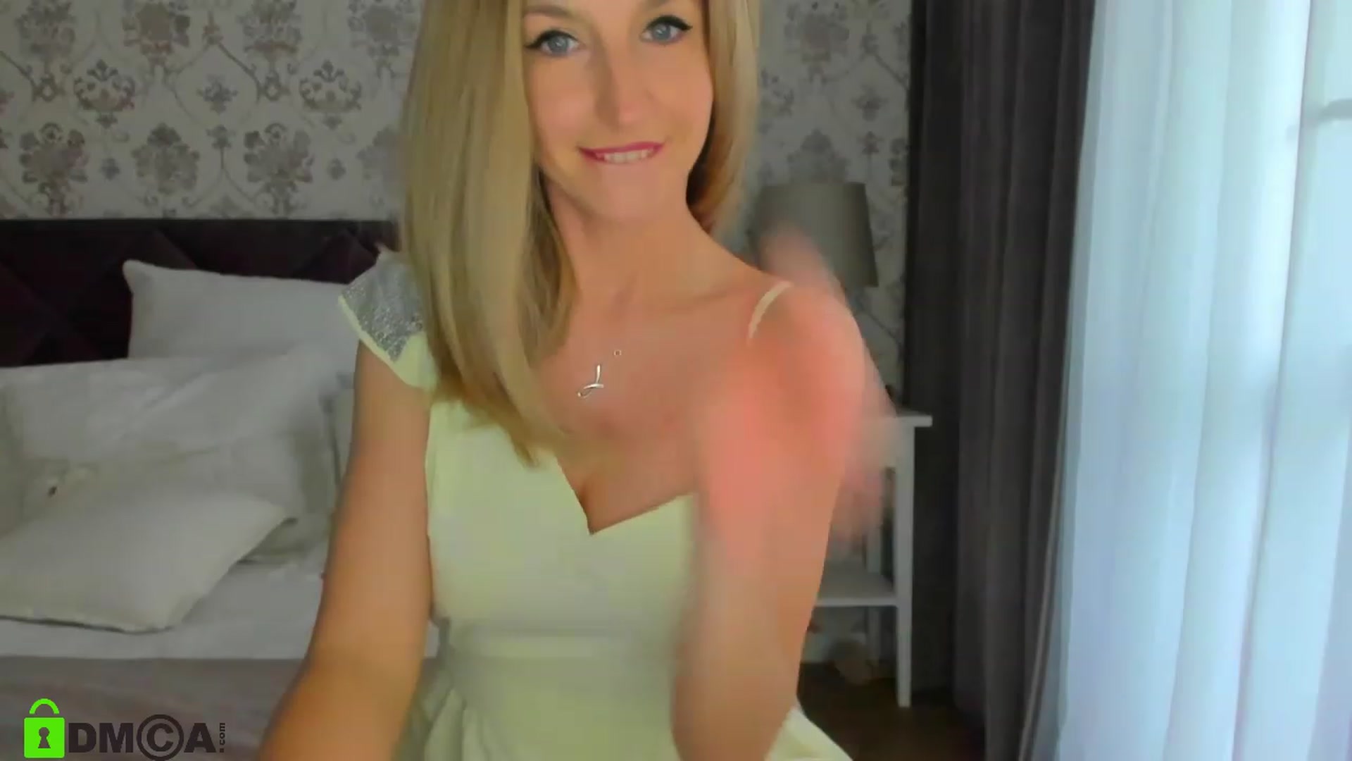 Gallery image thumbnail from HNYHelenka's myfreecams stream on, 06/09/2023, 17:35 image 9 of 20