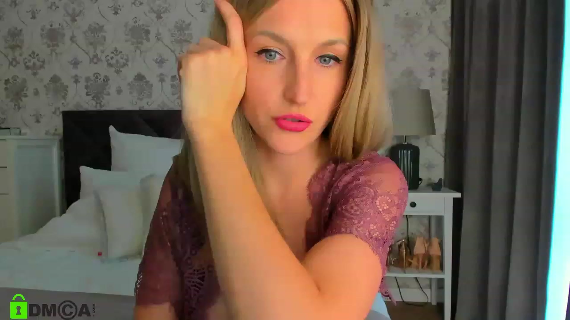 Gallery image thumbnail from HNYHelenka's myfreecams stream on, 06/13/2023, 12:25 image 1 of 20