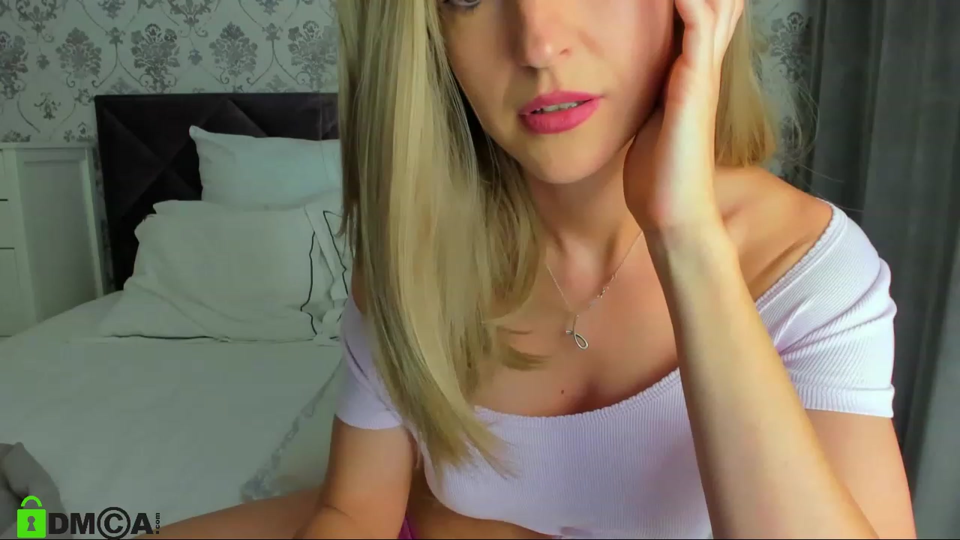 Gallery image thumbnail from HNYHelenka's myfreecams stream on, 07/07/2023, 14:20 image 13 of 20