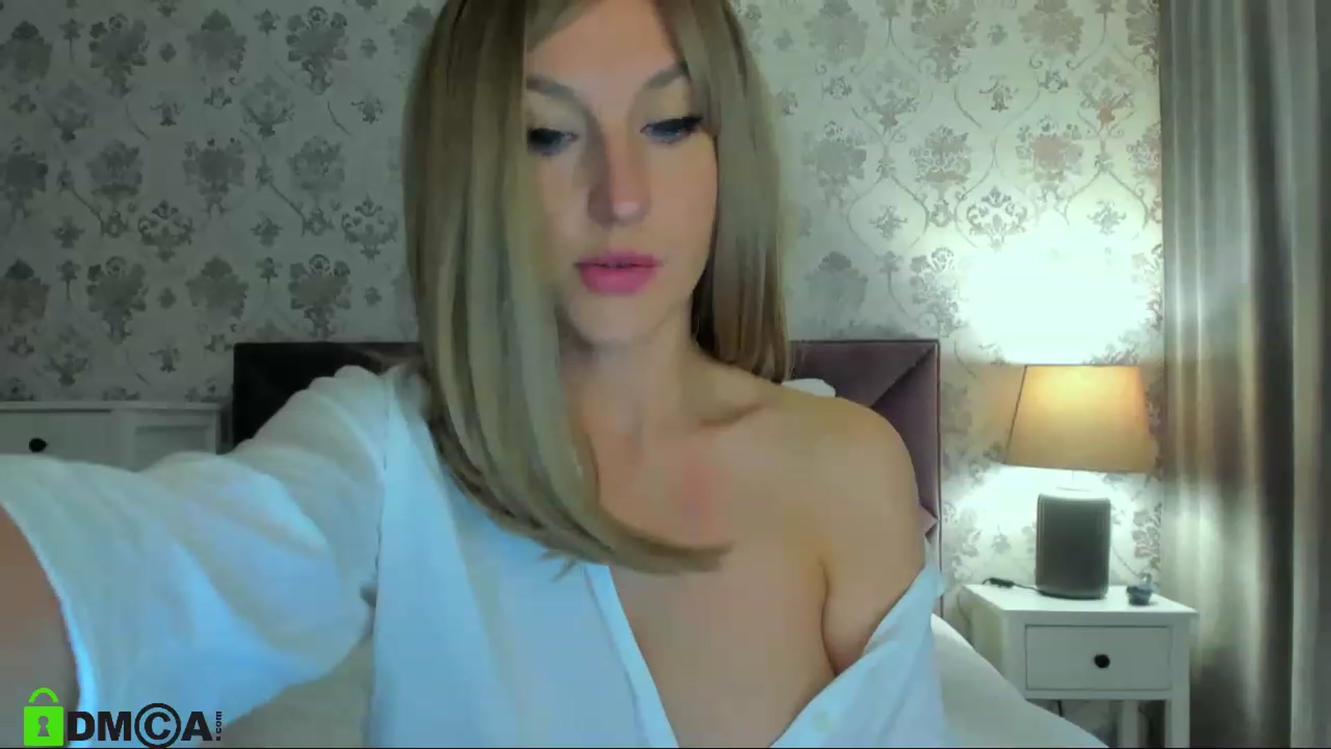 Gallery image thumbnail from HNYHelenka's myfreecams stream on, 07/12/2023, 07:10 image 18 of 20