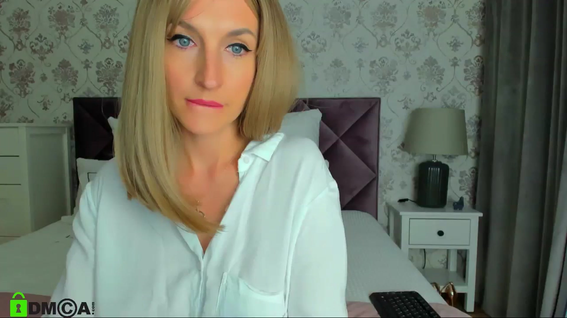 Gallery image thumbnail from HNYHelenka's myfreecams stream on, 07/27/2023, 10:44 image 4 of 20