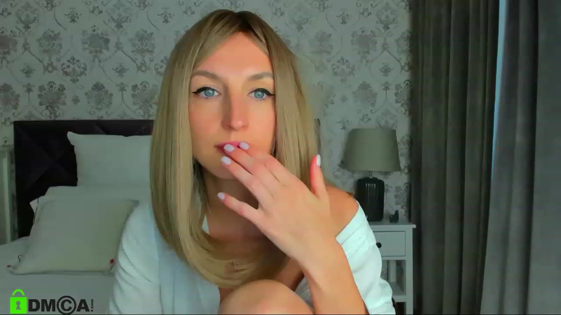 Gallery image thumbnail from HNYHelenka's myfreecams stream on, 08/01/2023, 07:25 image 19 of 20