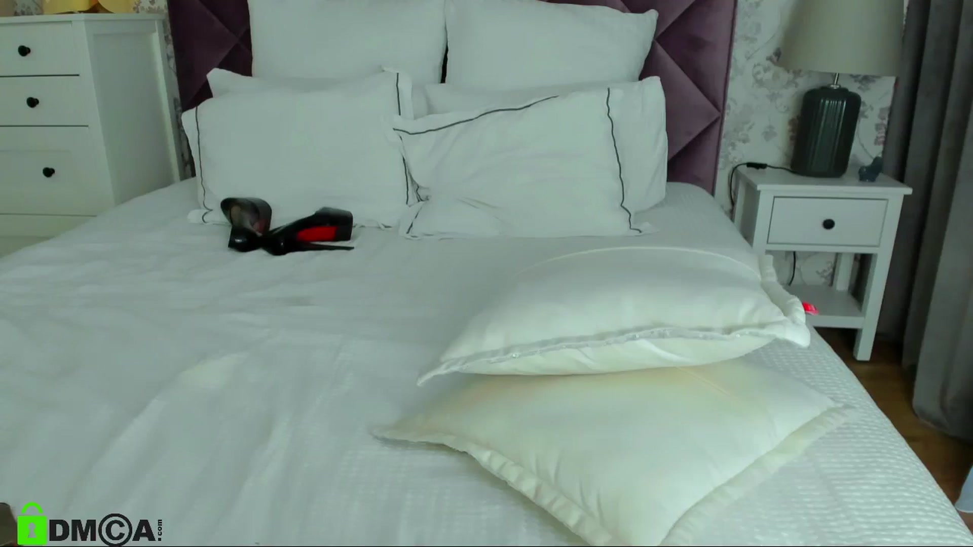 Gallery image thumbnail from HNYHelenka's myfreecams stream on, 08/25/2023, 08:13 image 20 of 20