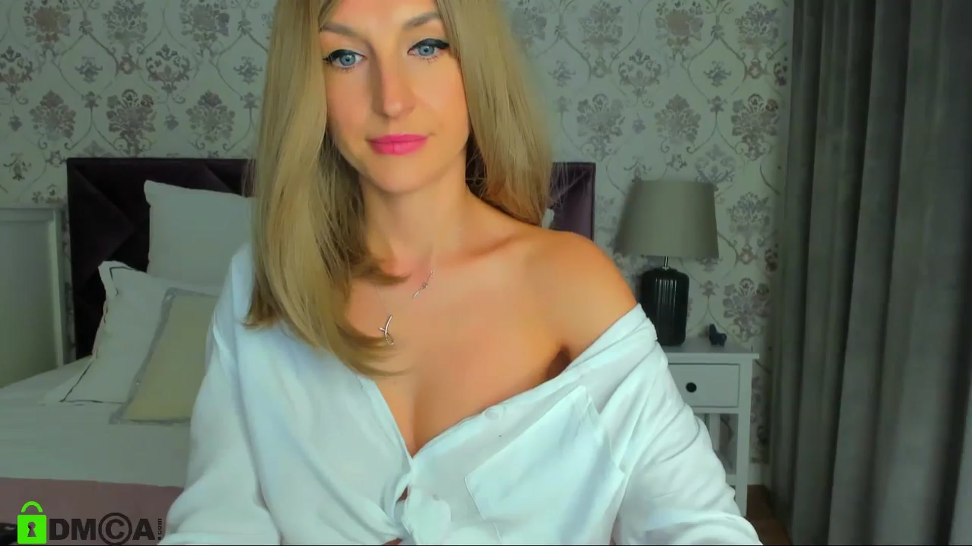 Gallery image thumbnail from HNYHelenka's myfreecams stream on, 09/08/2023, 08:08 image 8 of 20
