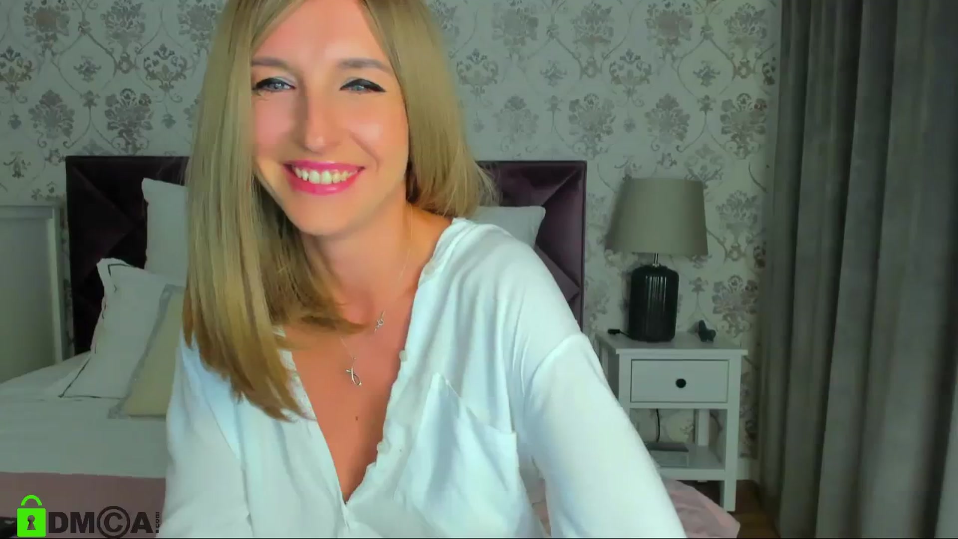 Gallery image thumbnail from HNYHelenka's myfreecams stream on, 09/08/2023, 08:08 image 5 of 20