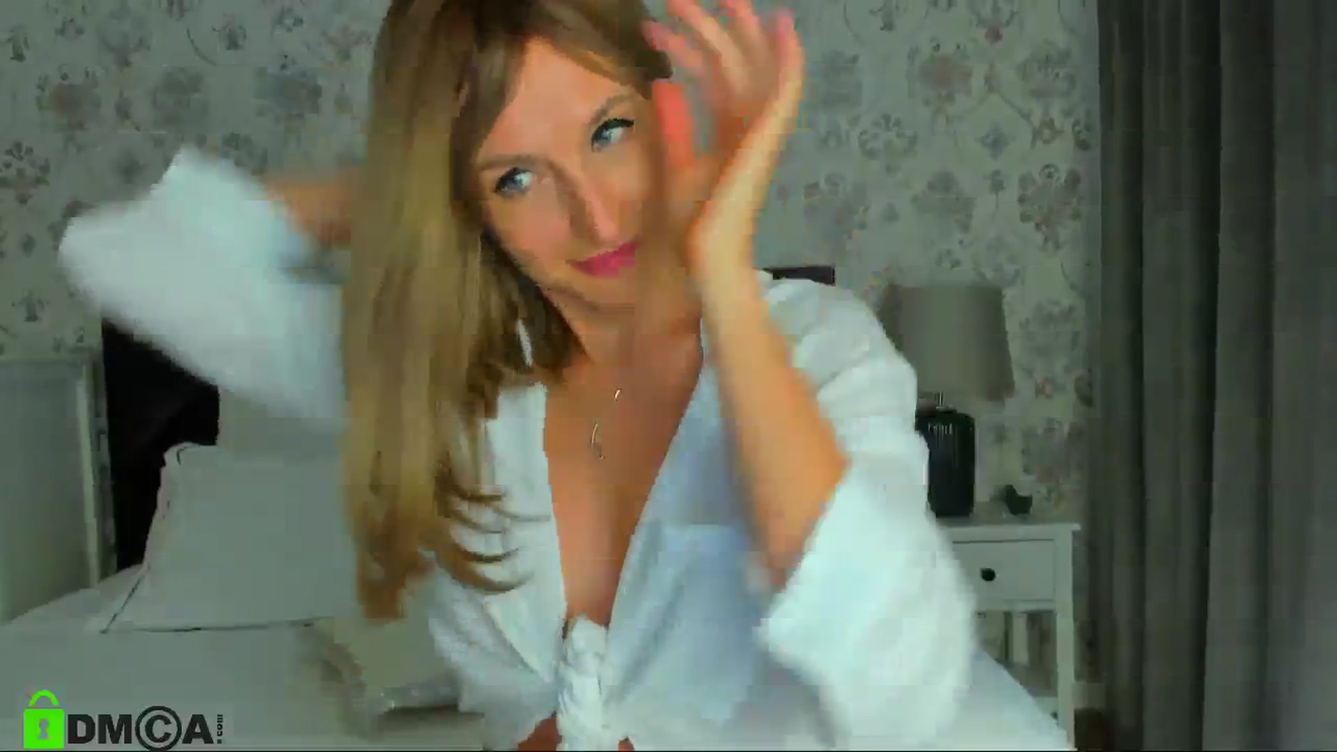 Gallery image thumbnail from HNYHelenka's myfreecams stream on, 09/08/2023, 11:21 image 2 of 20