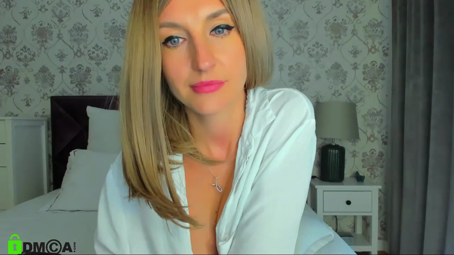 Gallery image thumbnail from HNYHelenka's myfreecams stream on, 09/08/2023, 12:46 image 15 of 20