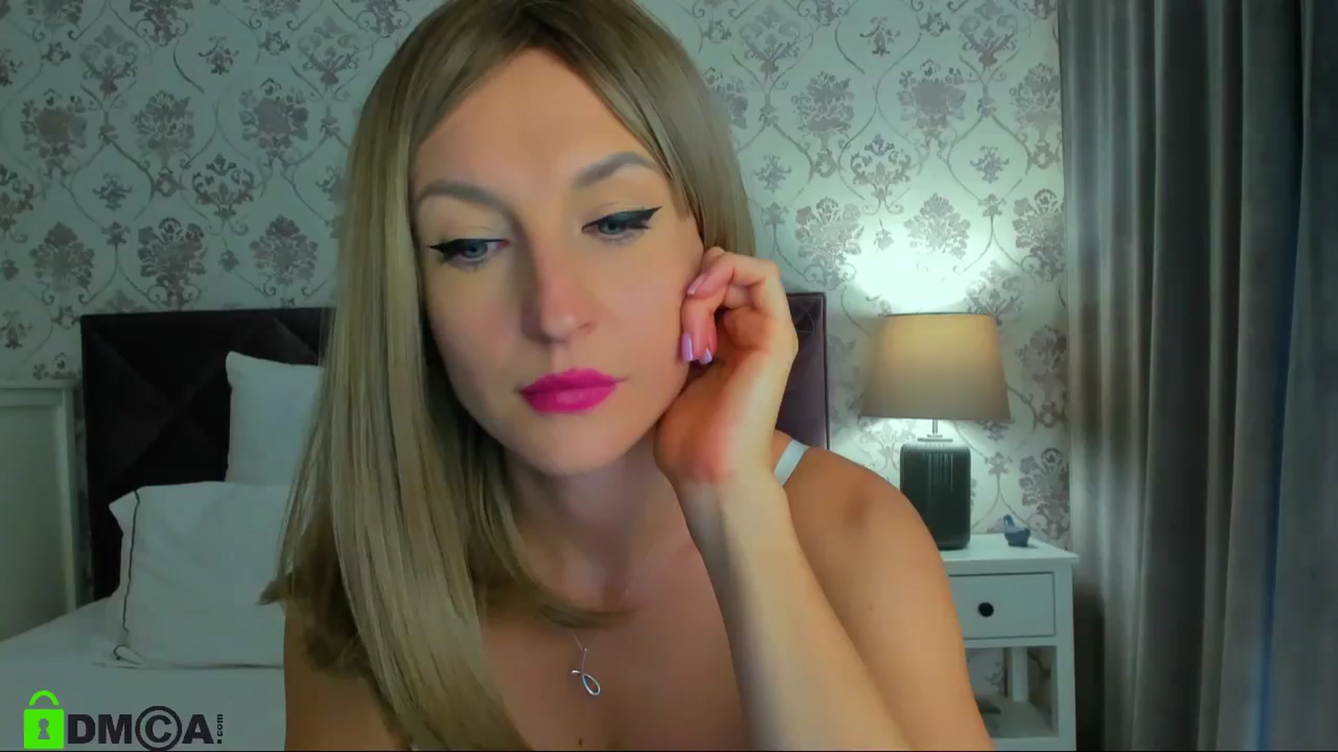 Gallery image thumbnail from HNYHelenka's myfreecams stream on, 09/12/2023, 09:37 image 7 of 20
