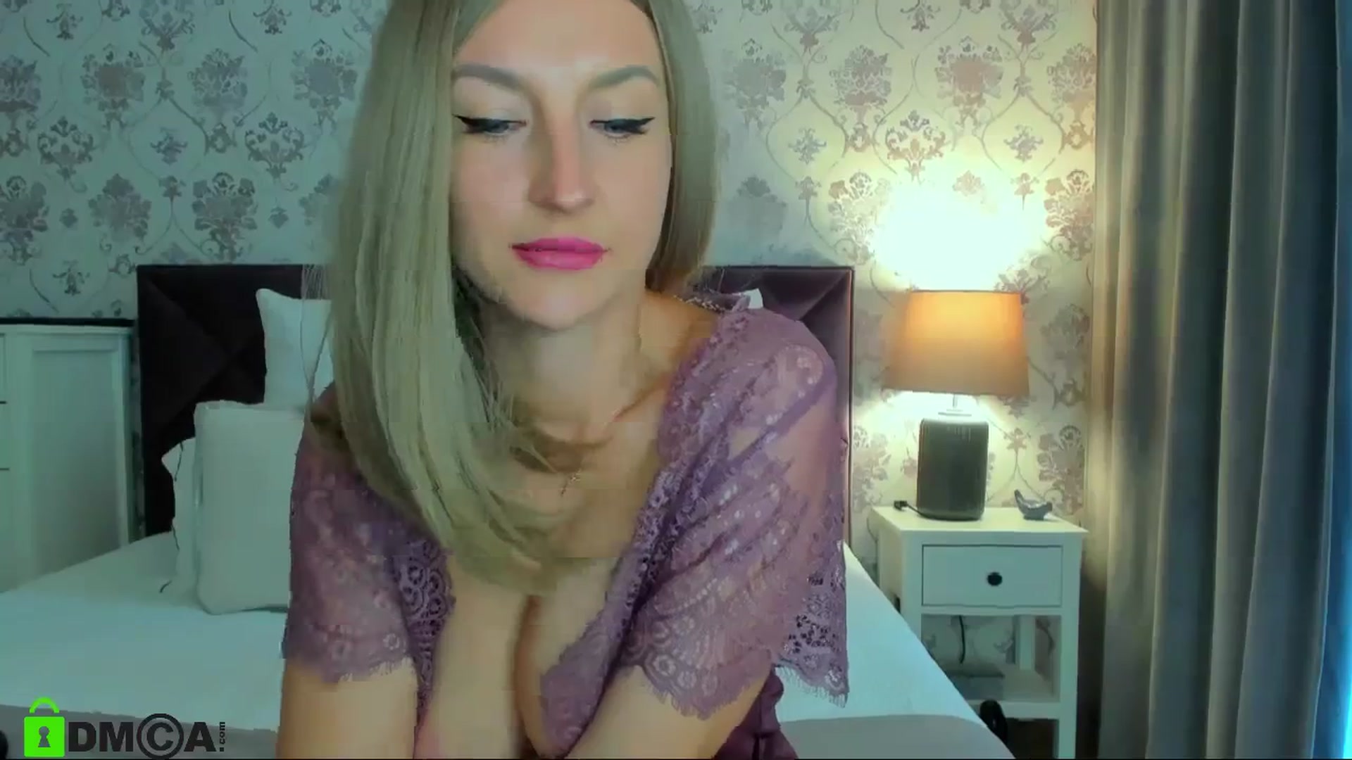 Gallery image thumbnail from HNYHelenka's myfreecams stream on, 09/18/2023, 07:31 image 15 of 20