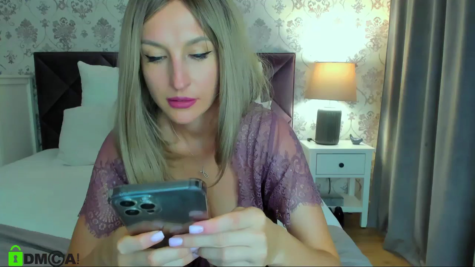 Gallery image thumbnail from HNYHelenka's myfreecams stream on, 09/18/2023, 13:17 image 7 of 20