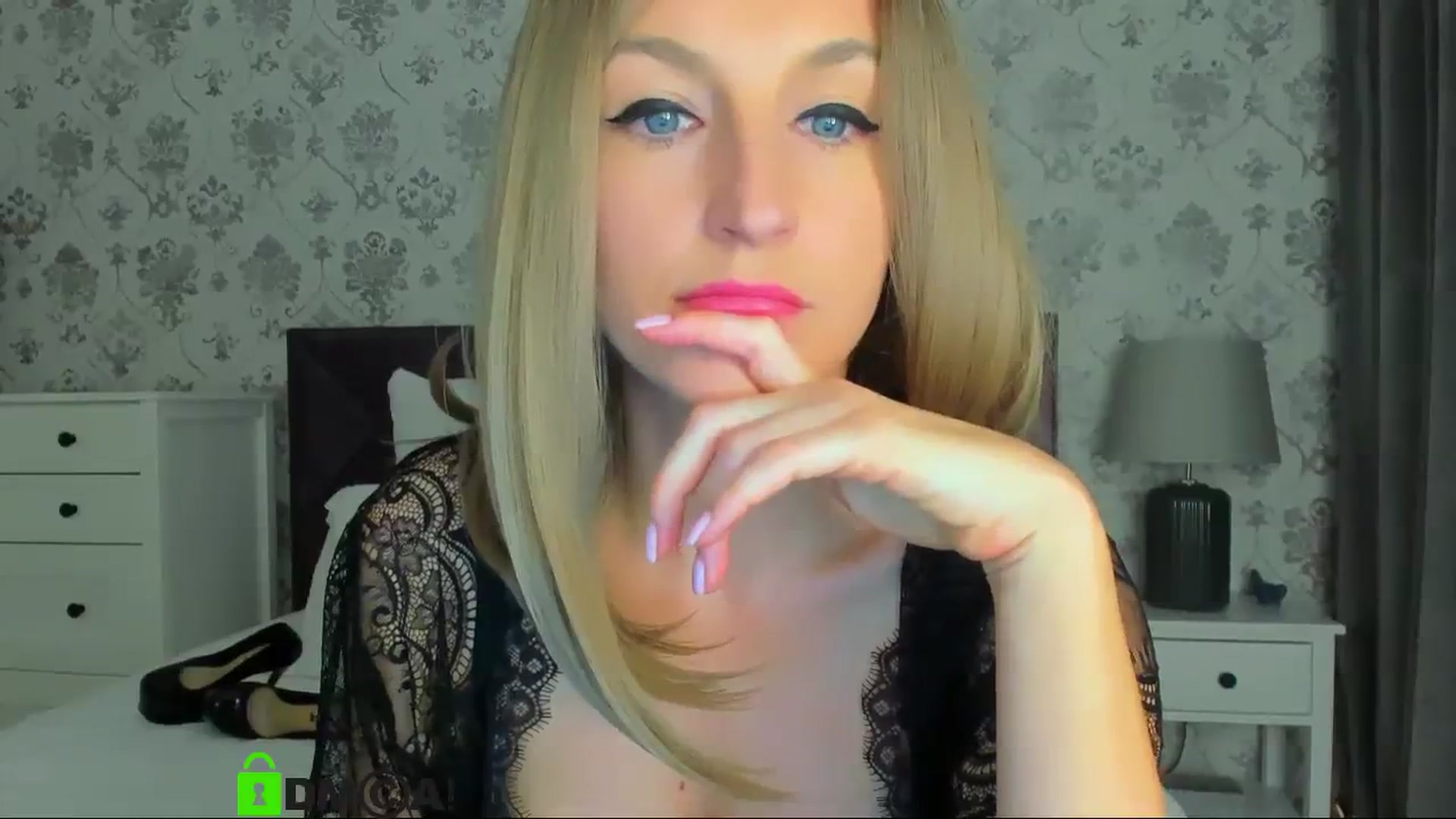 Gallery image thumbnail from HNYHelenka's myfreecams stream on, 10/24/2023, 12:08 image 6 of 20