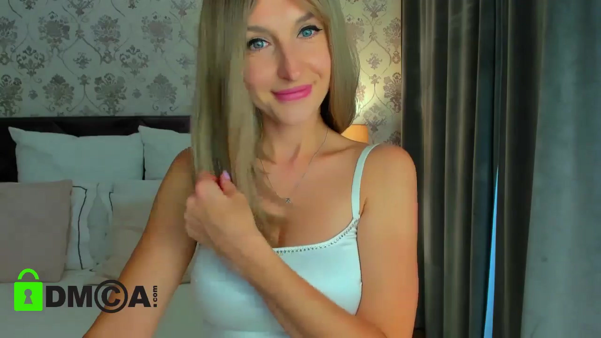 Gallery image thumbnail from HNYHelenka's myfreecams stream on, 08/08/2024, 09:21 image 10 of 20