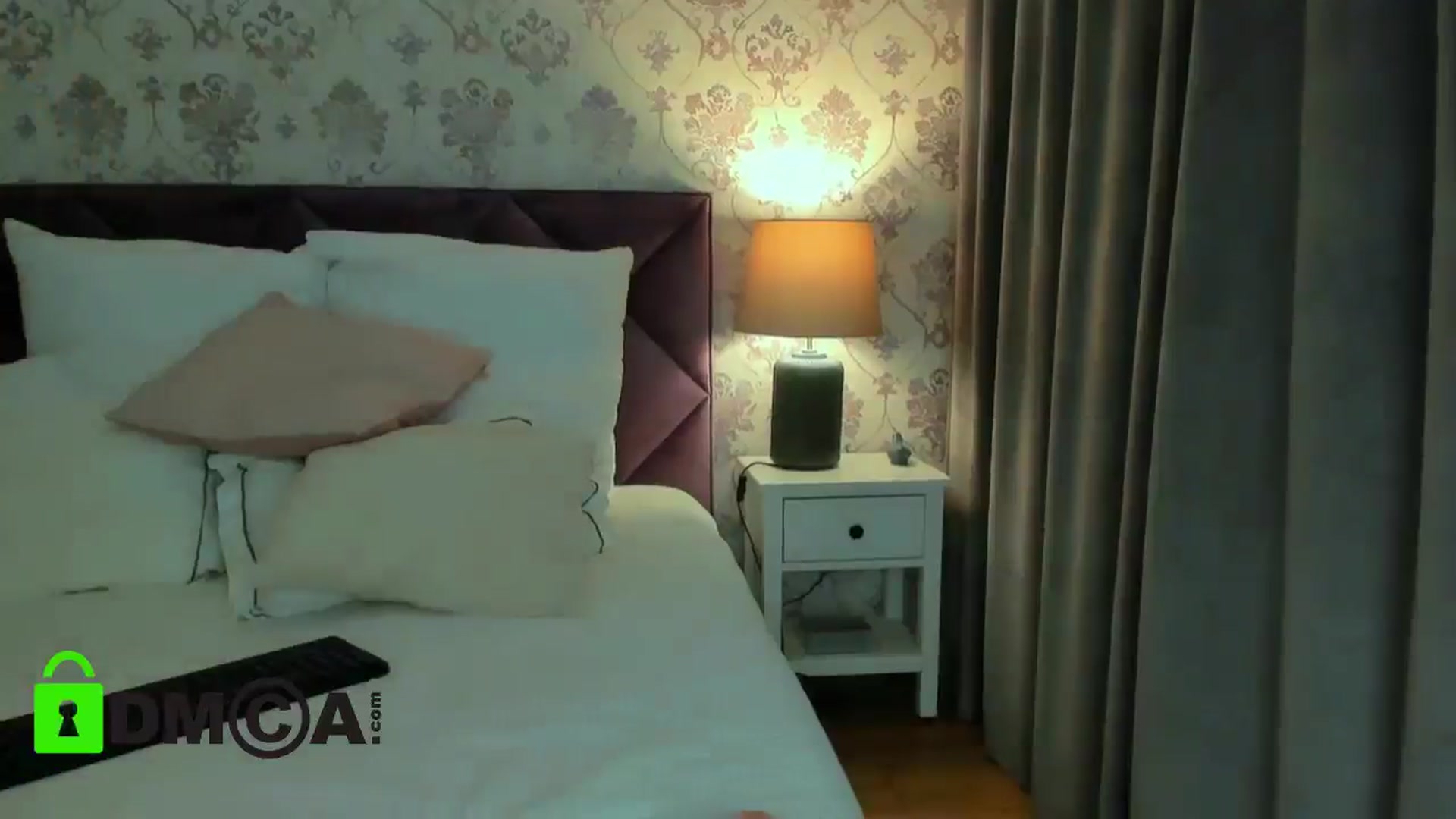 Gallery image thumbnail from HNYHelenka's myfreecams stream on, 08/11/2024, 04:26 image 8 of 20