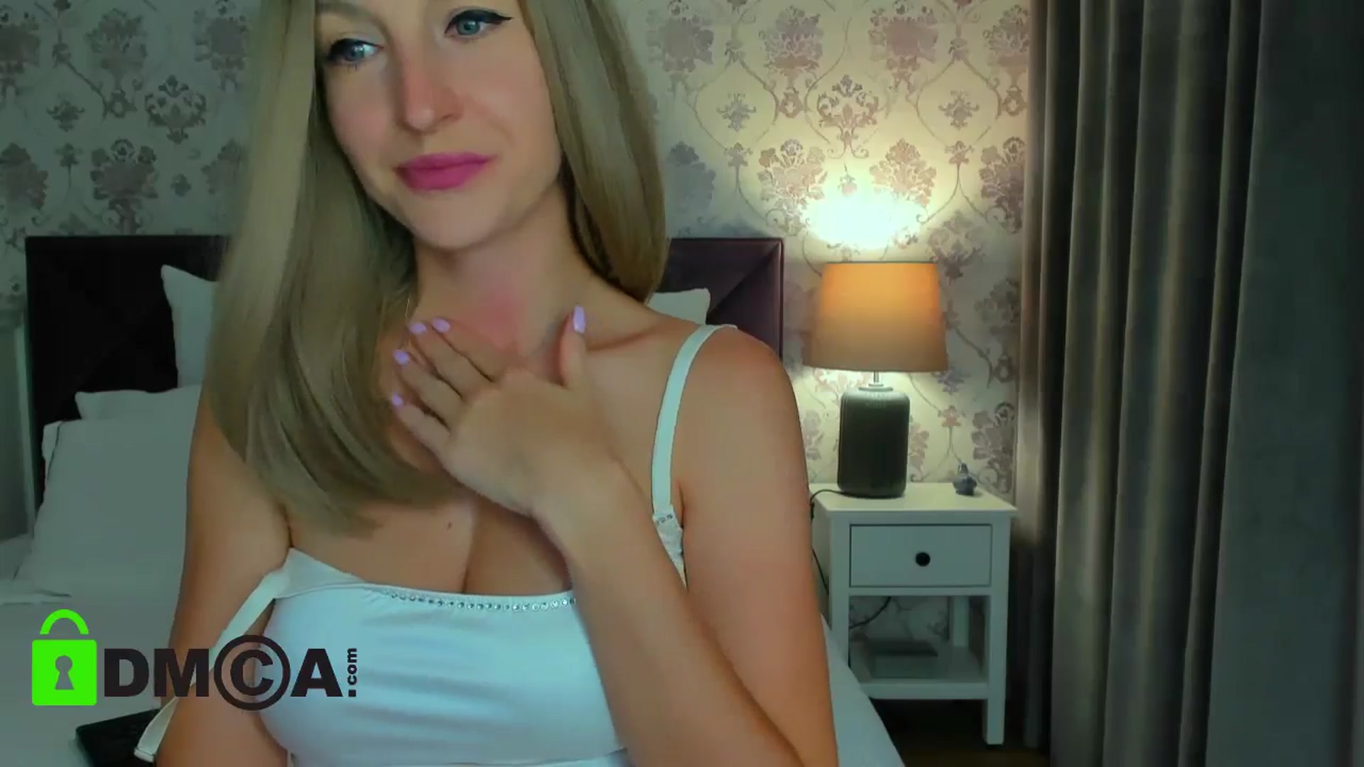 Gallery image thumbnail from HNYHelenka's myfreecams stream on, 08/11/2024, 04:26 image 17 of 20