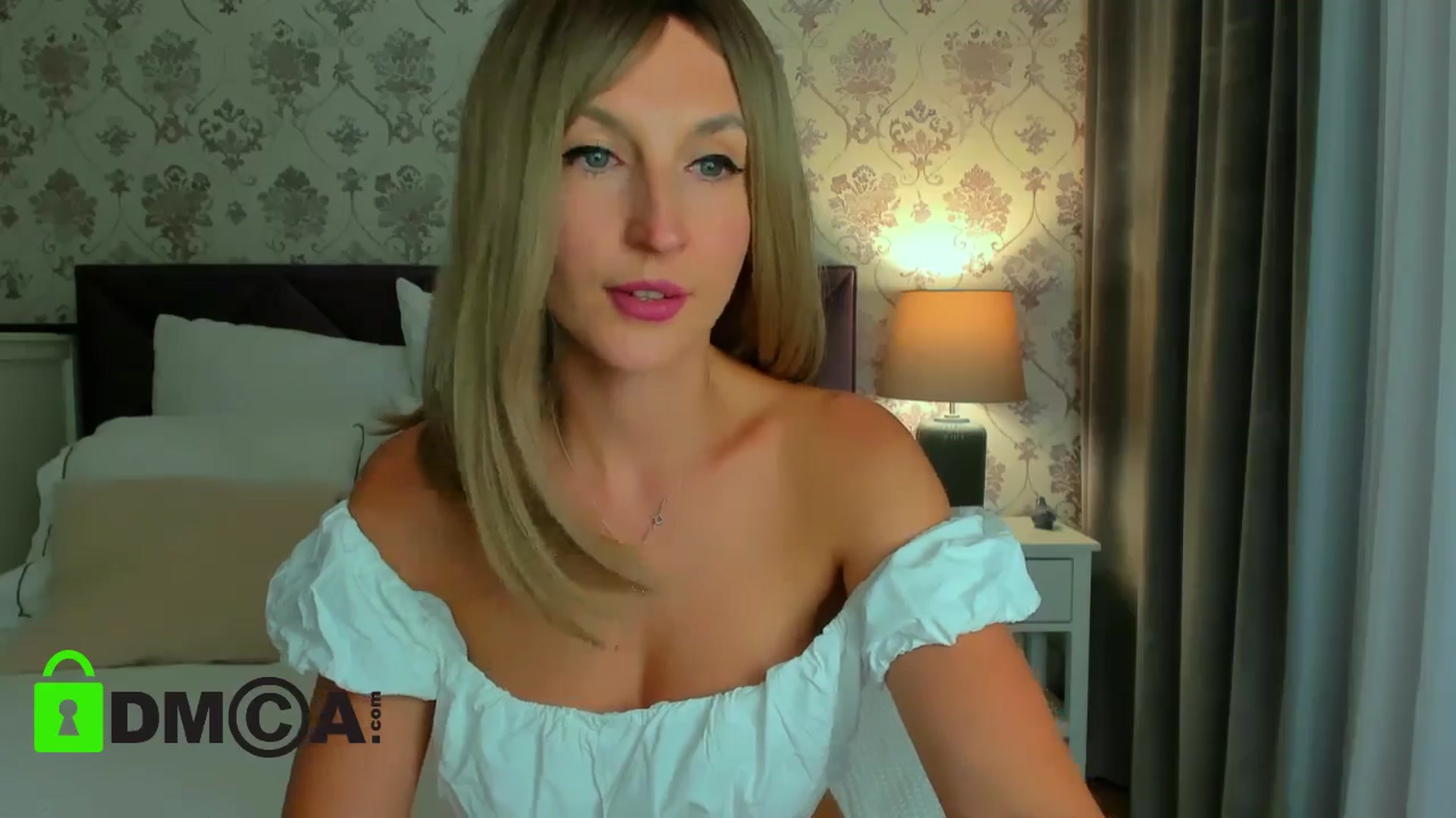 Gallery image thumbnail from HNYHelenka's myfreecams stream on, 08/16/2024, 20:24 image 18 of 20