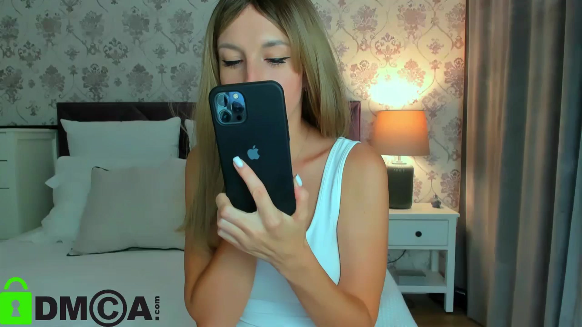 Gallery image thumbnail from HNYHelenka's myfreecams stream on, 09/09/2024, 08:52 image 2 of 20