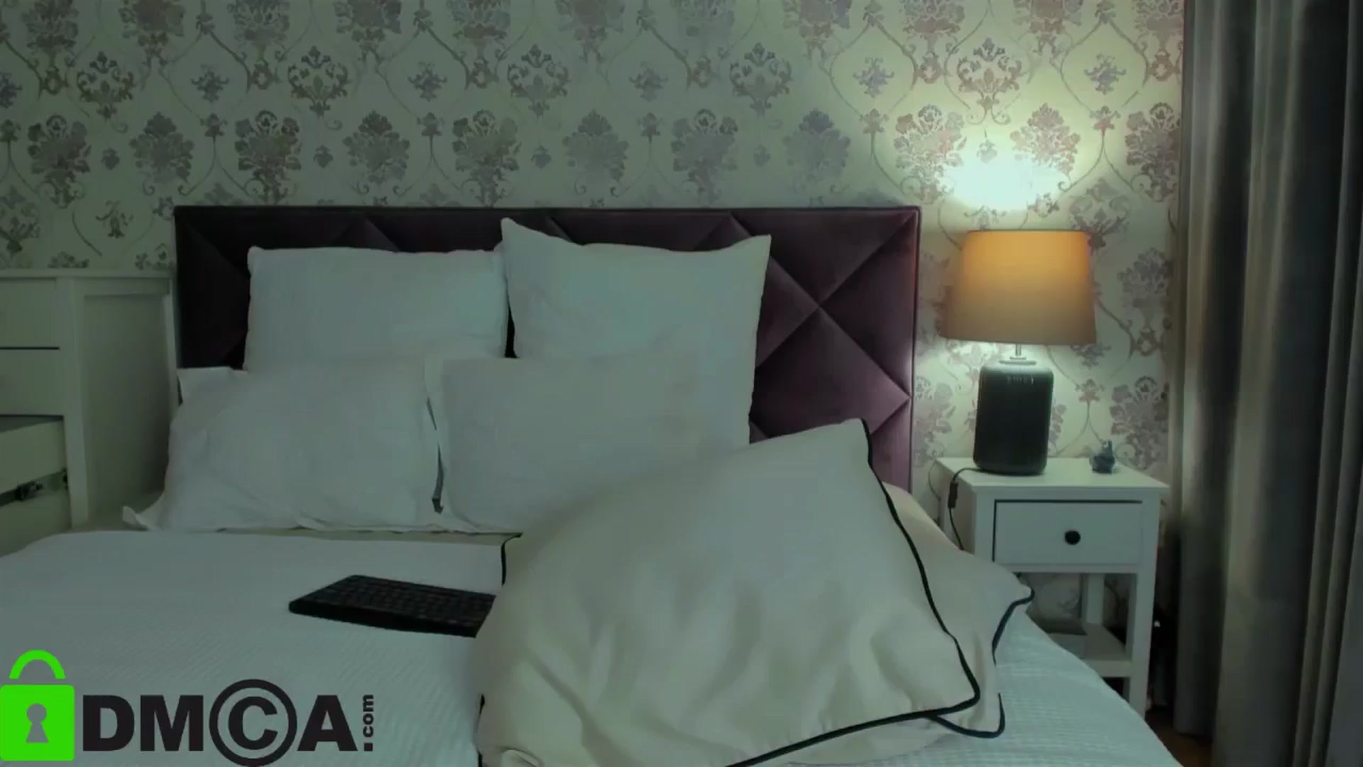 Gallery image thumbnail from HNYHelenka's myfreecams stream on, 11/16/2024, 20:05 image 1 of 20