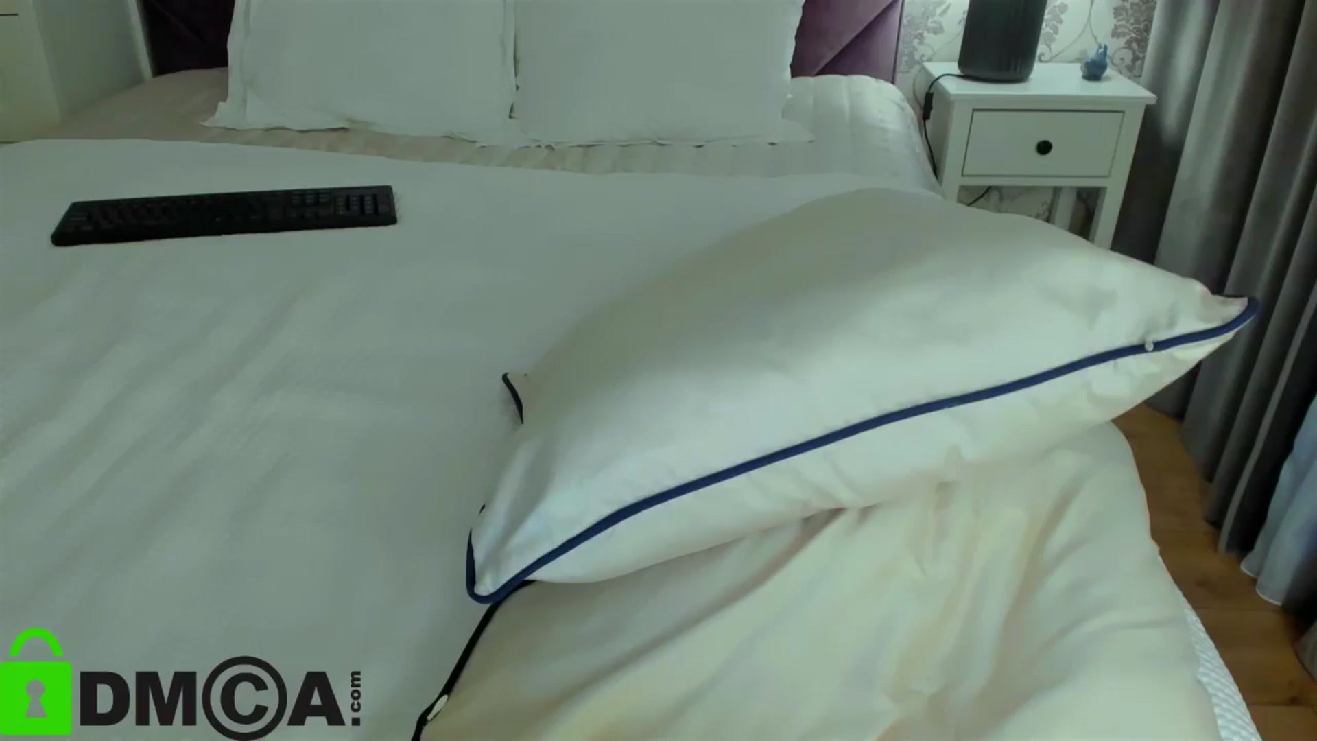 Gallery image thumbnail from HNYHelenka's myfreecams stream on, 11/25/2024, 14:05 image 17 of 20