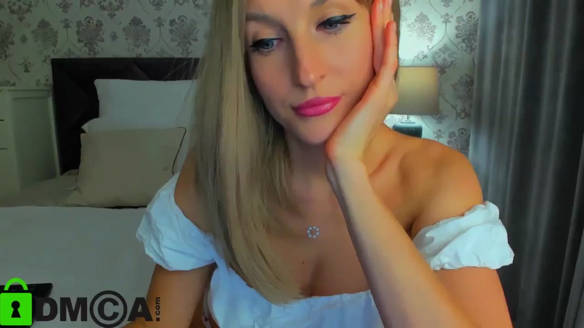 Gallery image thumbnail from HNYHelenka's myfreecams stream on, 12/05/2024, 21:32 image 7 of 20