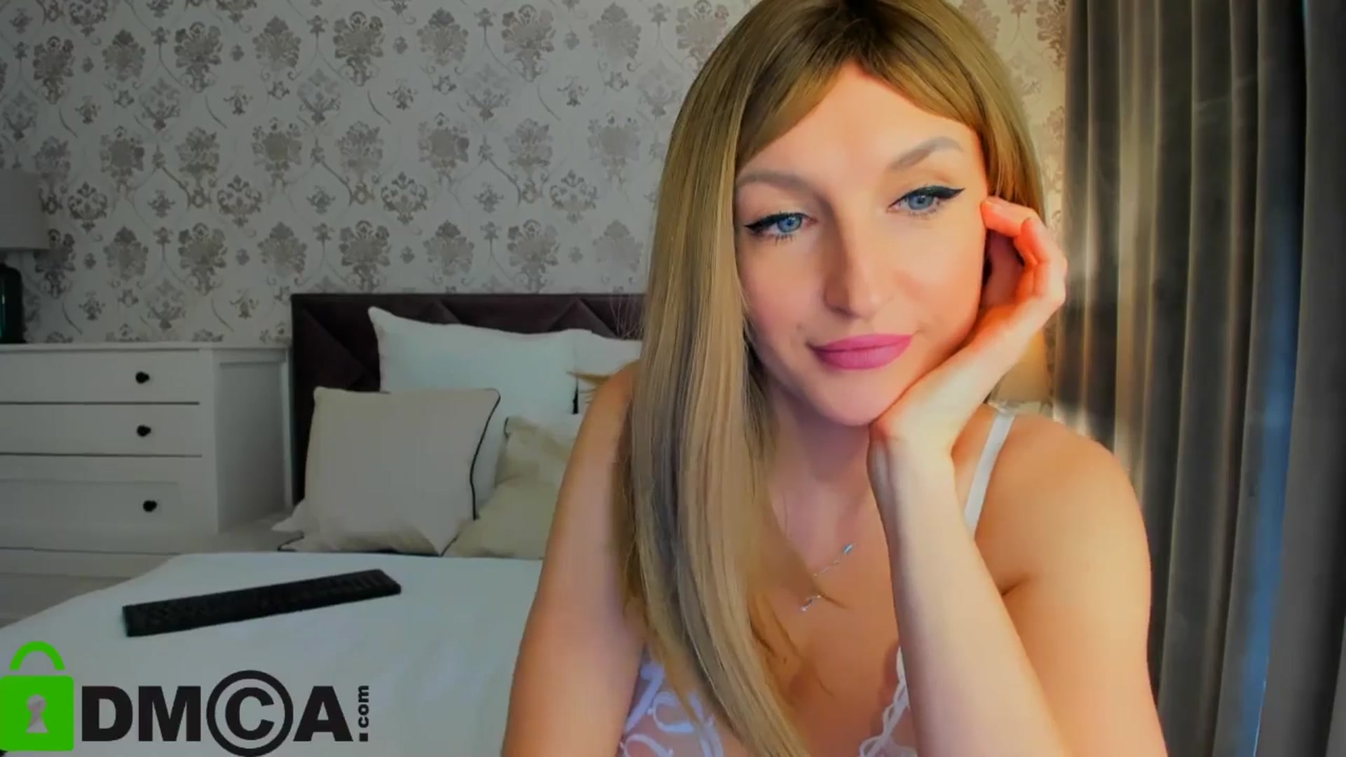 Gallery image thumbnail from HNYHelenka's myfreecams stream on, 03/12/2025, 09:28 image 5 of 20