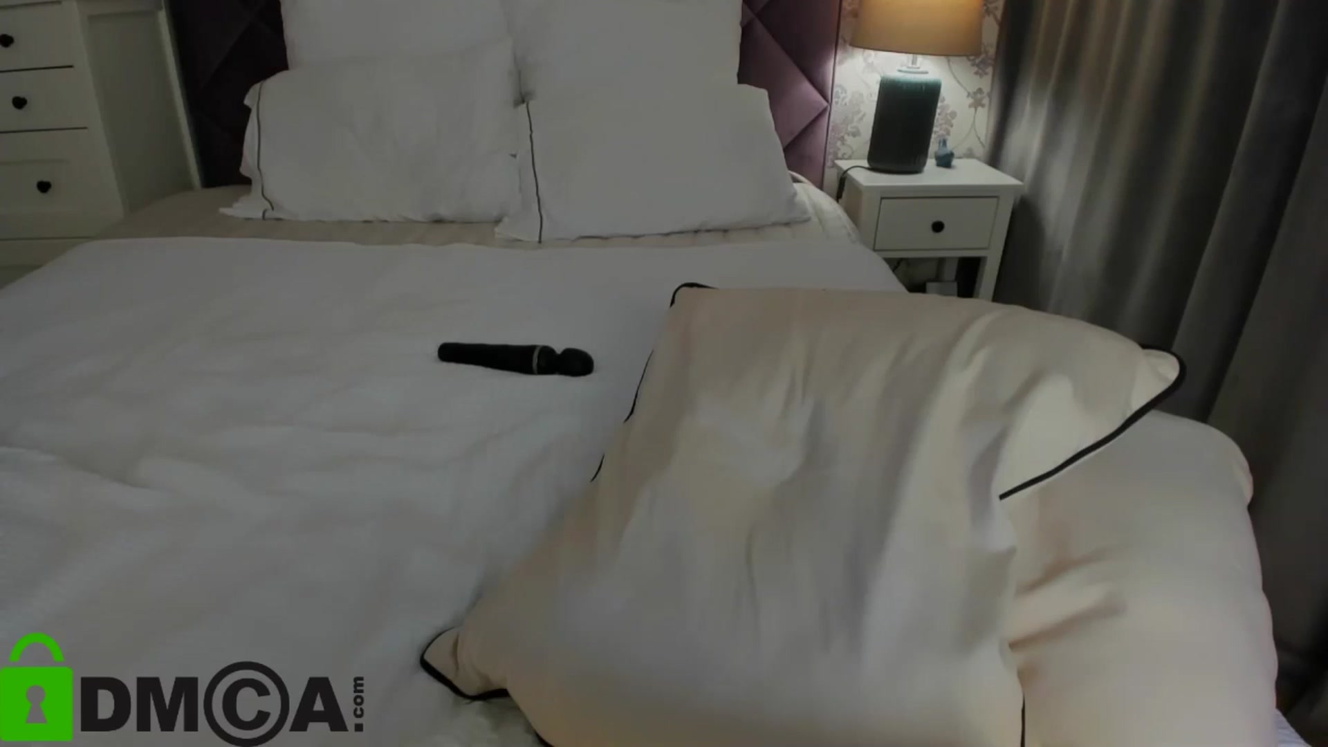 Gallery image thumbnail from HNYHelenka's myfreecams stream on, 06/13/2025, 10:23 image 16 of 20