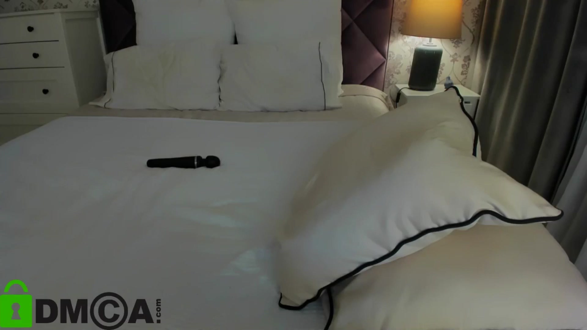 Gallery image thumbnail from HNYHelenka's myfreecams stream on, 08/03/2025, 22:51 image 14 of 20