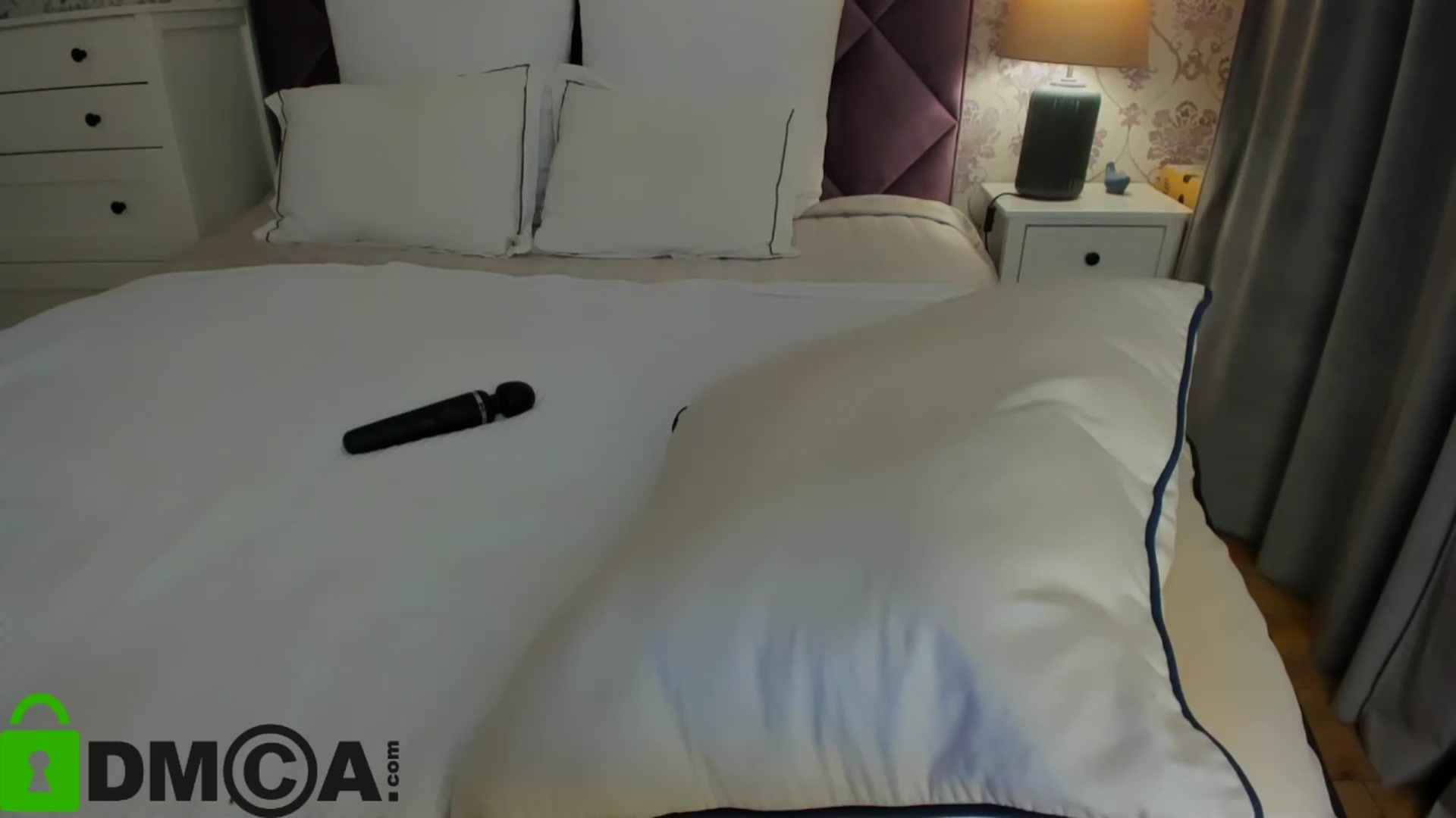 Gallery image thumbnail from HNYHelenka's myfreecams stream on, 08/12/2025, 13:07 image 18 of 20
