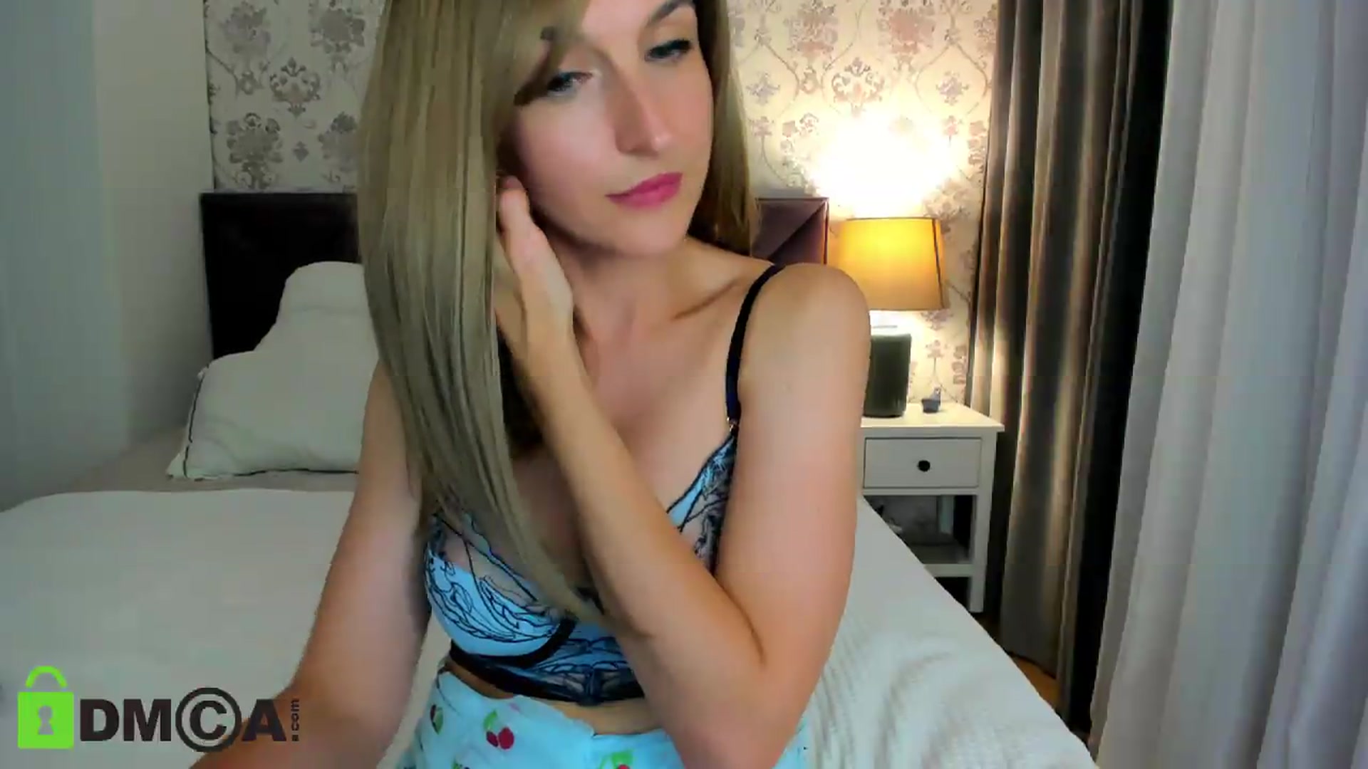 Gallery image thumbnail from HNYHelenka's myfreecams stream on, 08/28/2026, 24:25 image 7 of 20